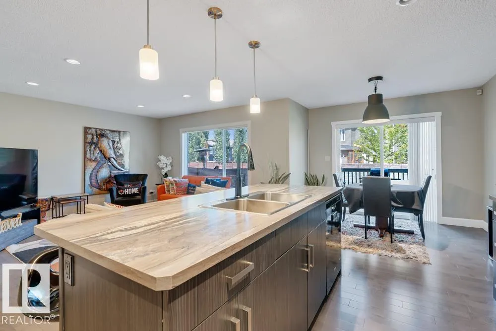 2366 WARE Crescent