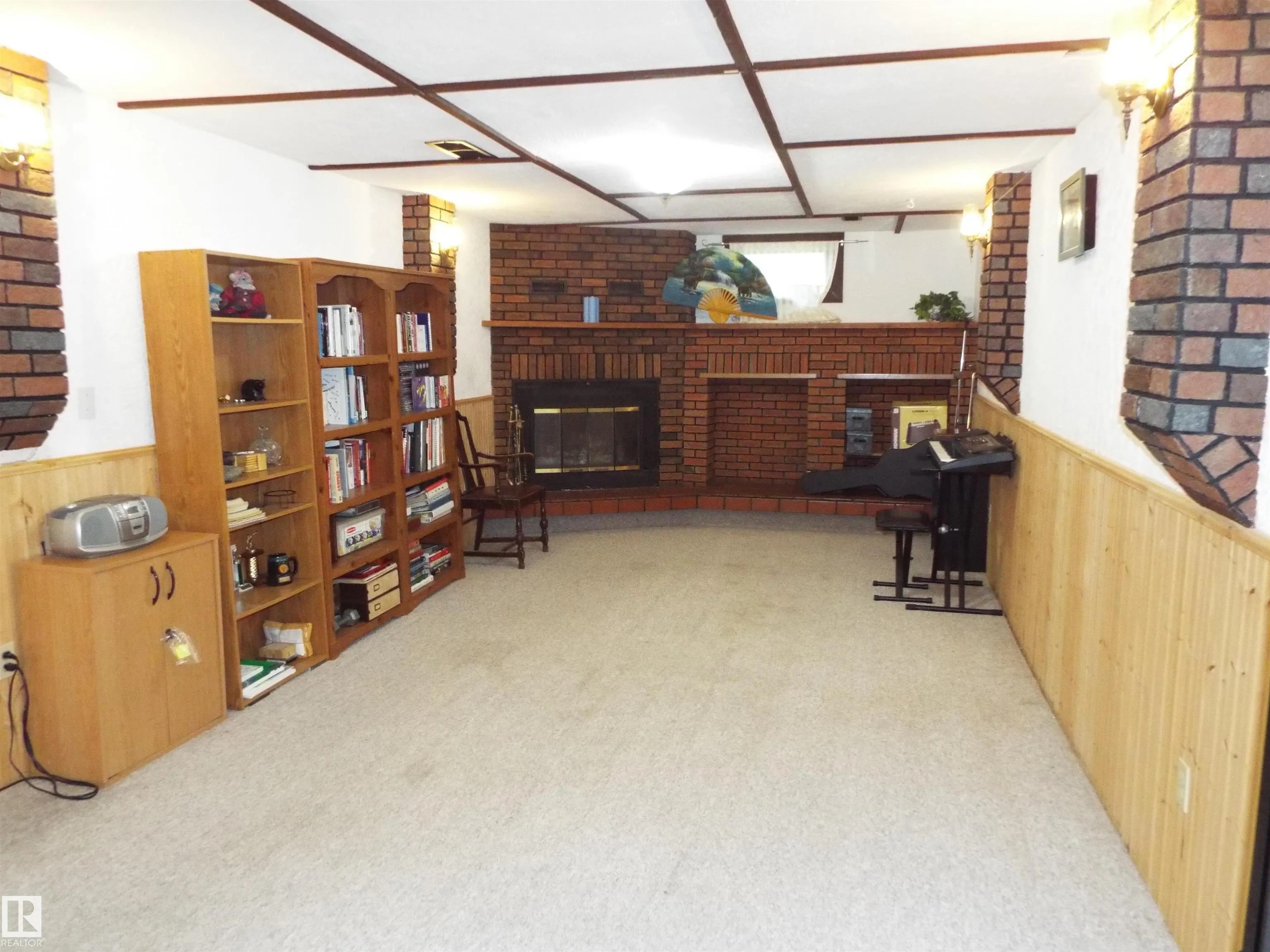 3614 CALEDONIA Drive