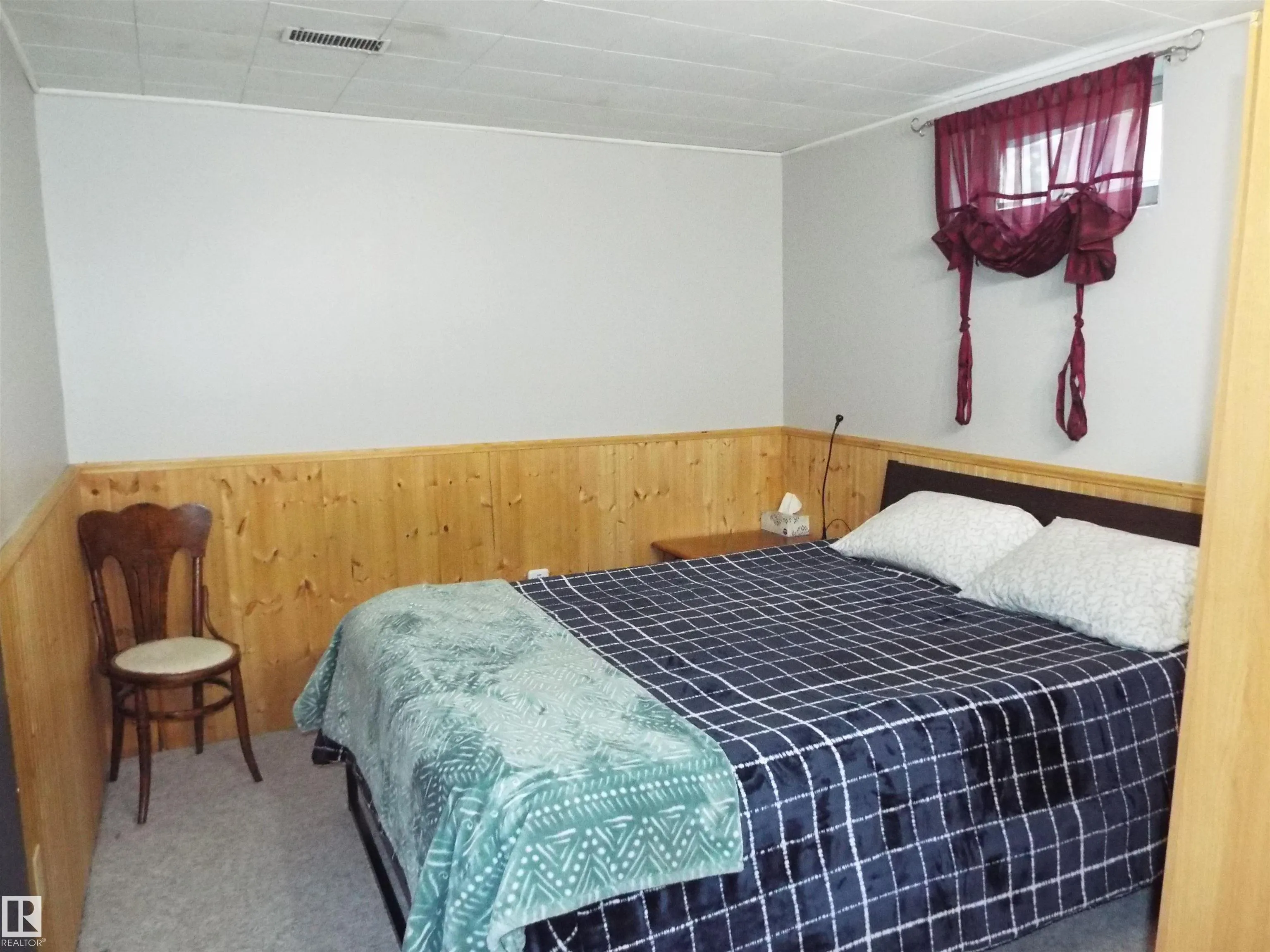 3614 CALEDONIA Drive