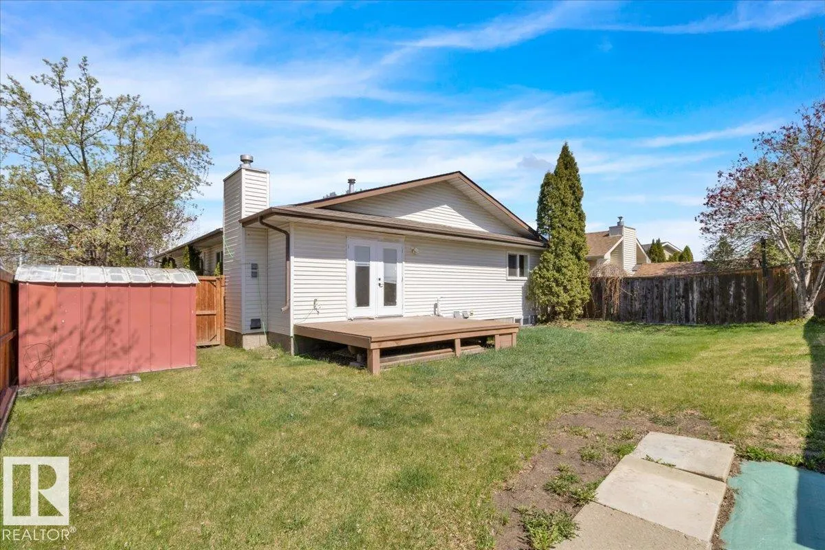 1 COACHMAN Place