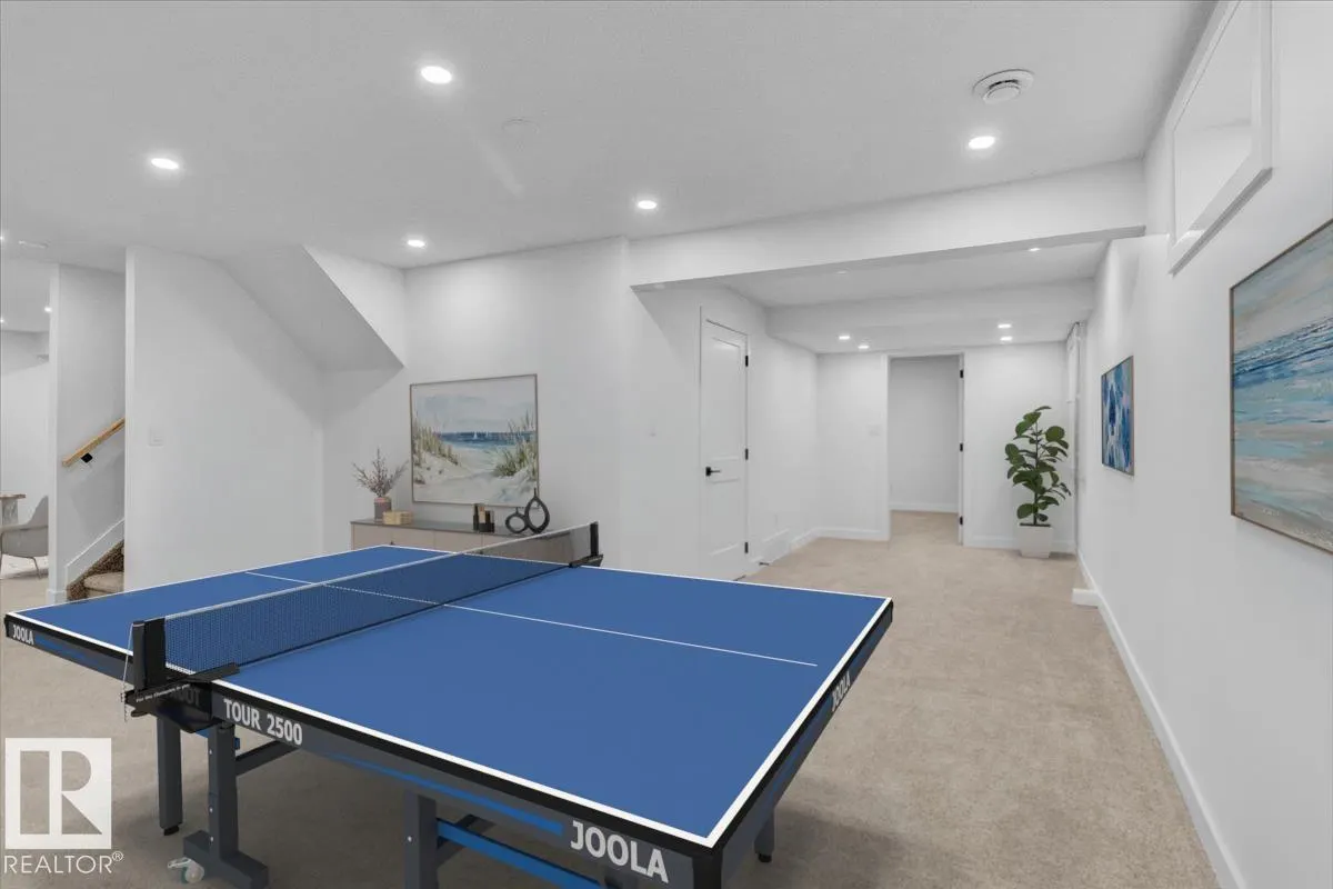 1 COACHMAN Place