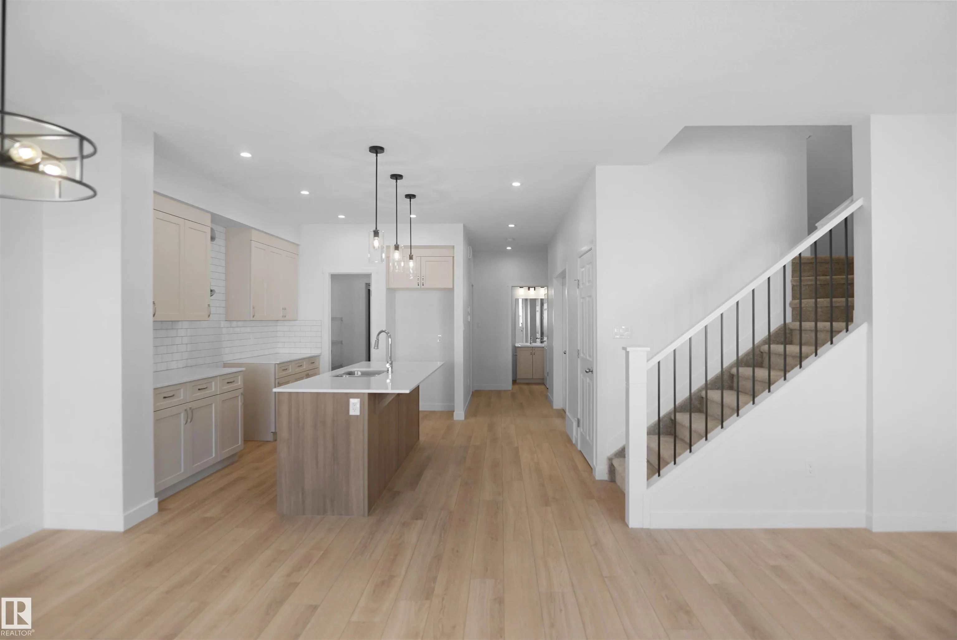 1503 26 Street
