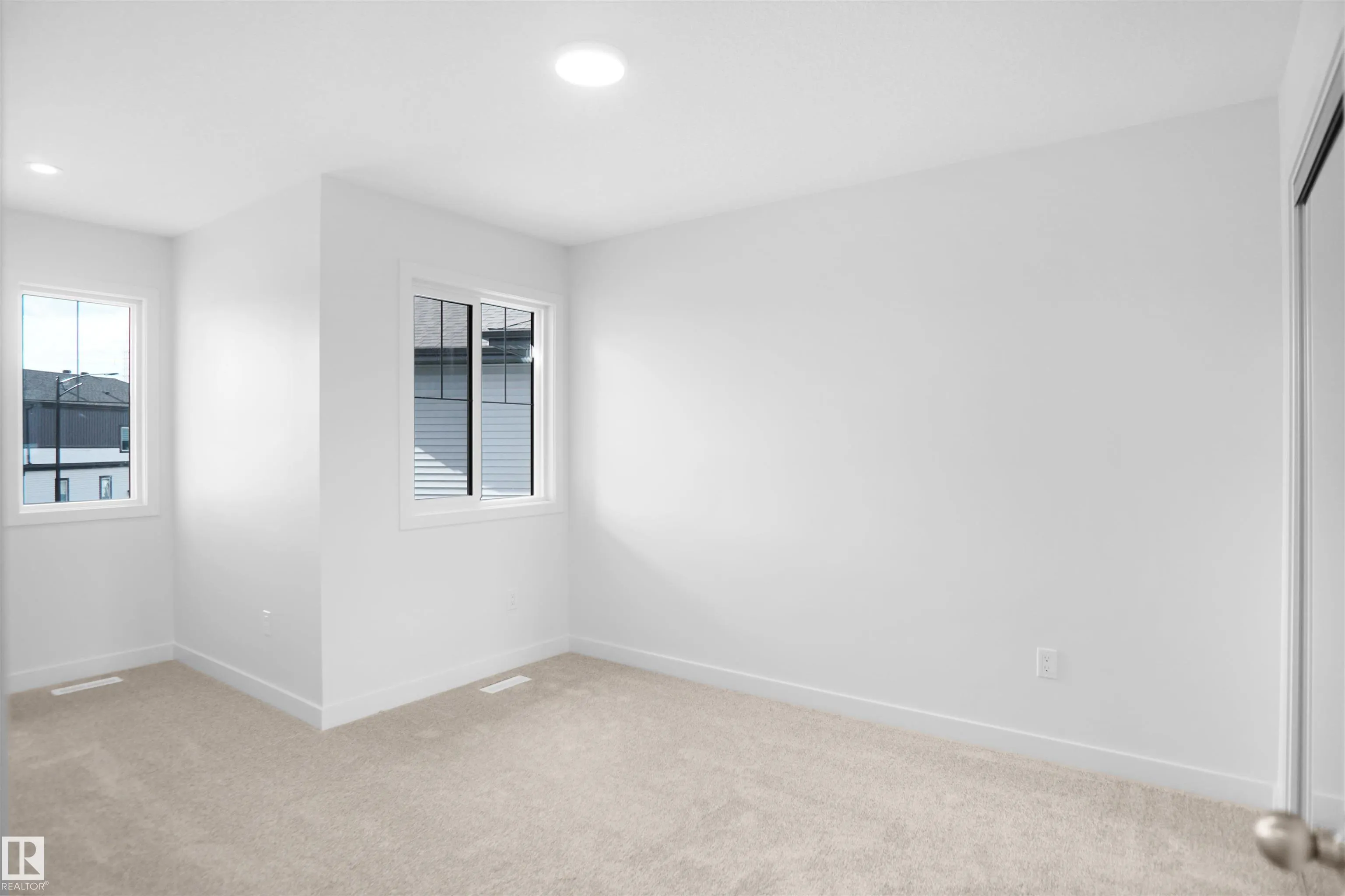 1503 26 Street