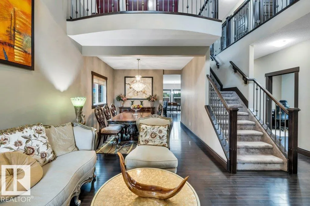 3015 Winspear Common