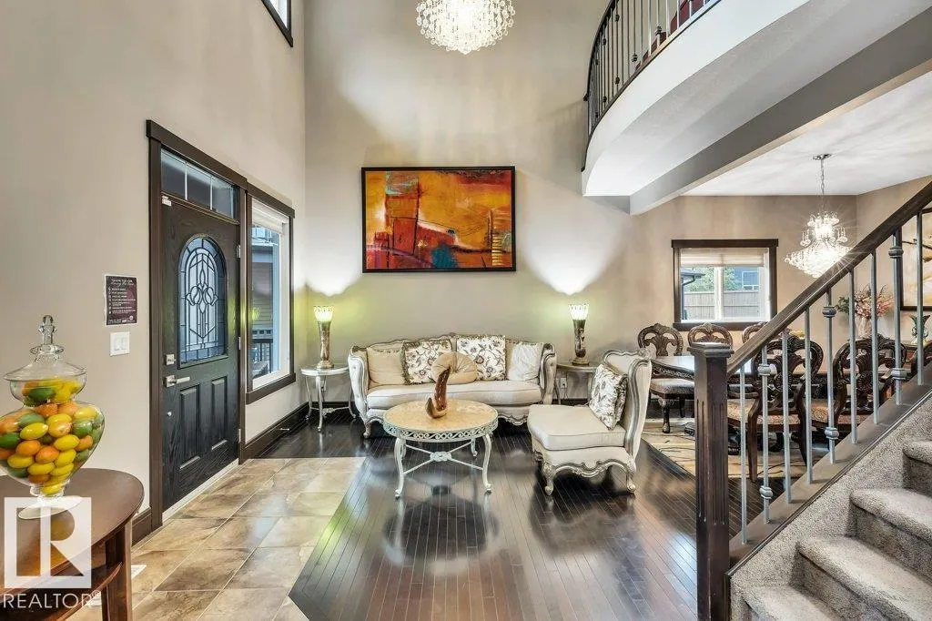 3015 Winspear Common