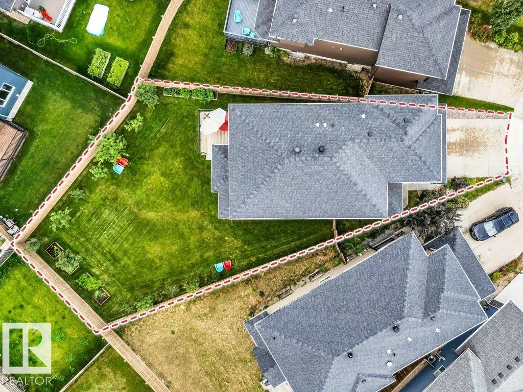 3015 Winspear Common