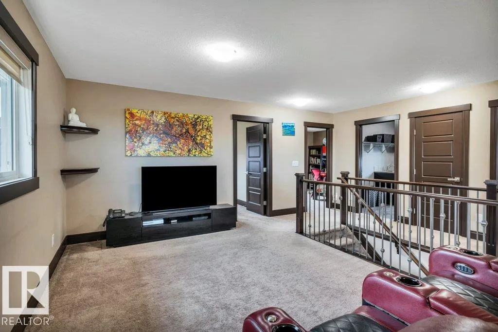 3015 Winspear Common