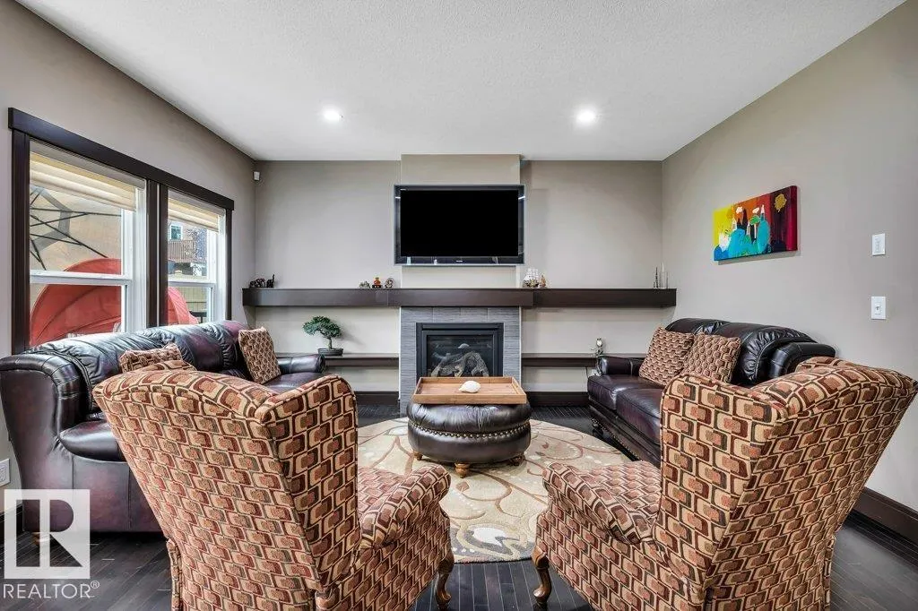3015 Winspear Common