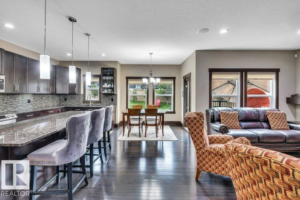 3015 Winspear Common