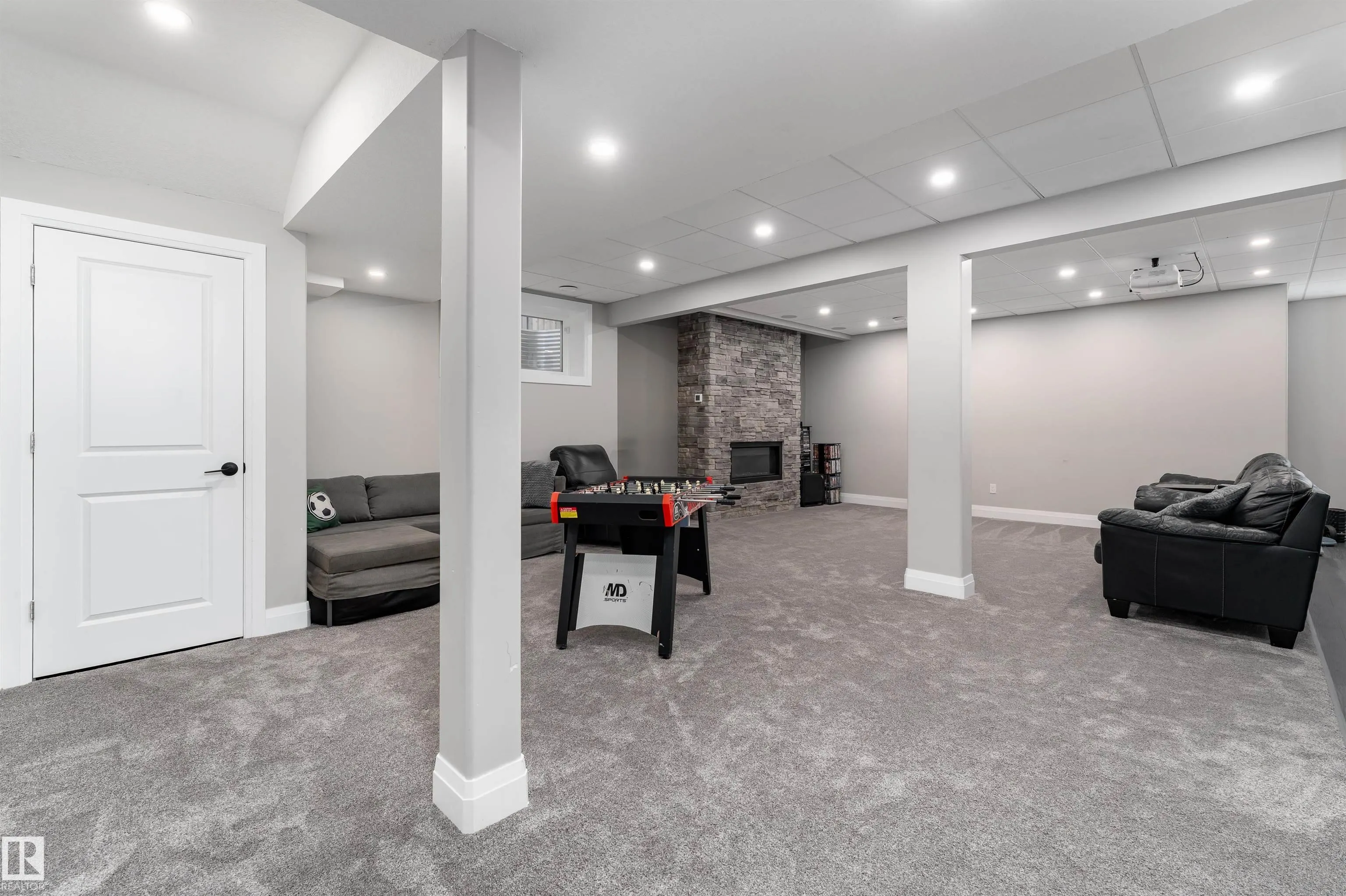 16508 133 Street