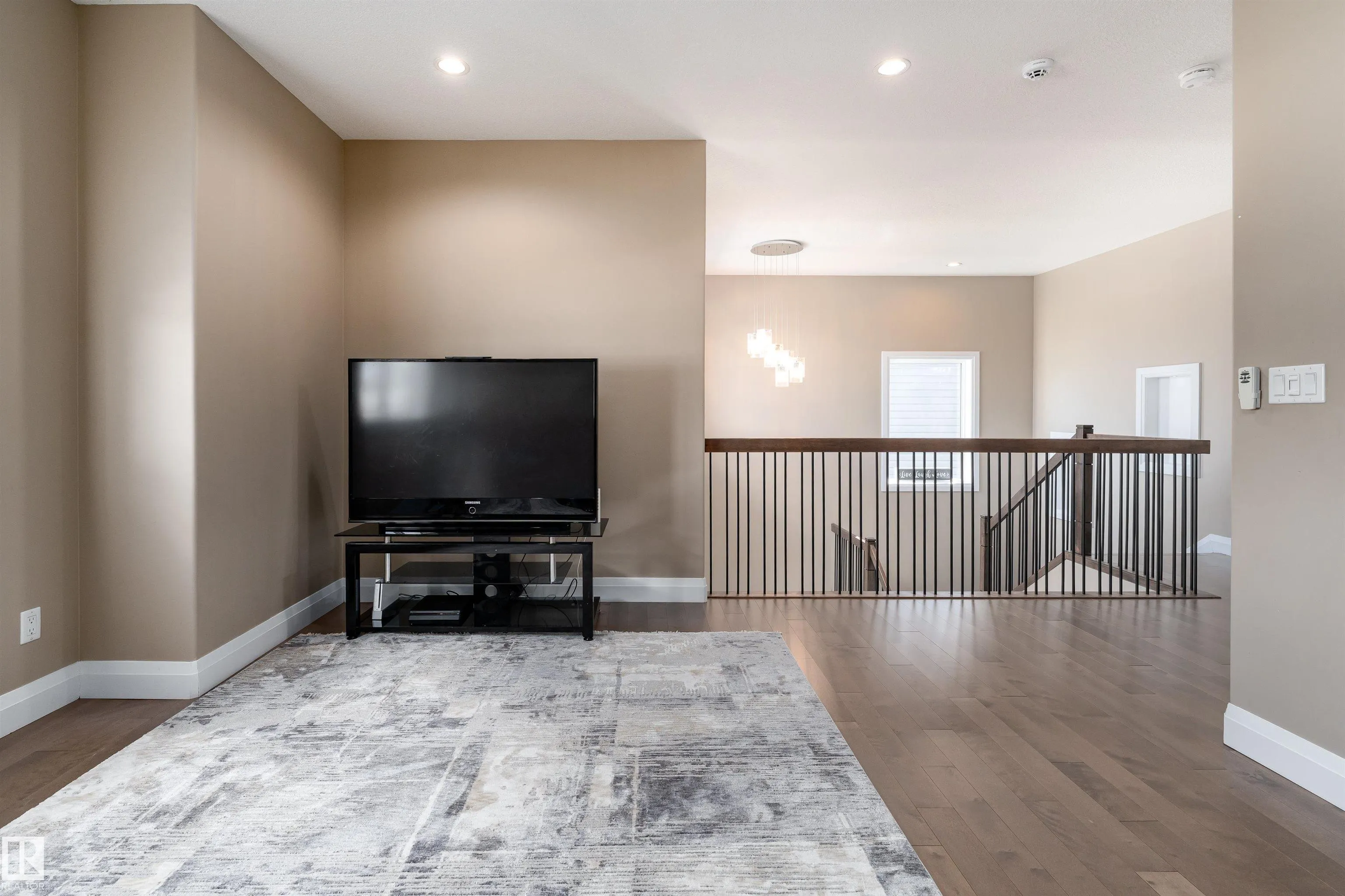 16508 133 Street