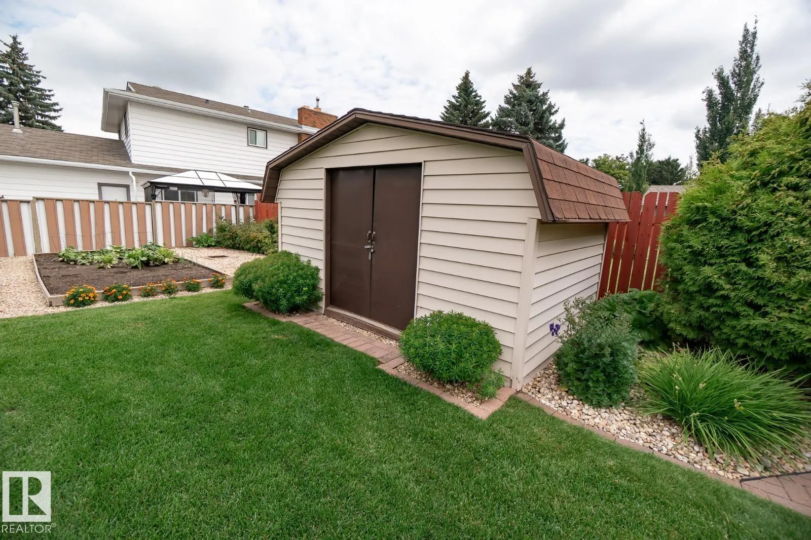 66 ALEXANDER Drive