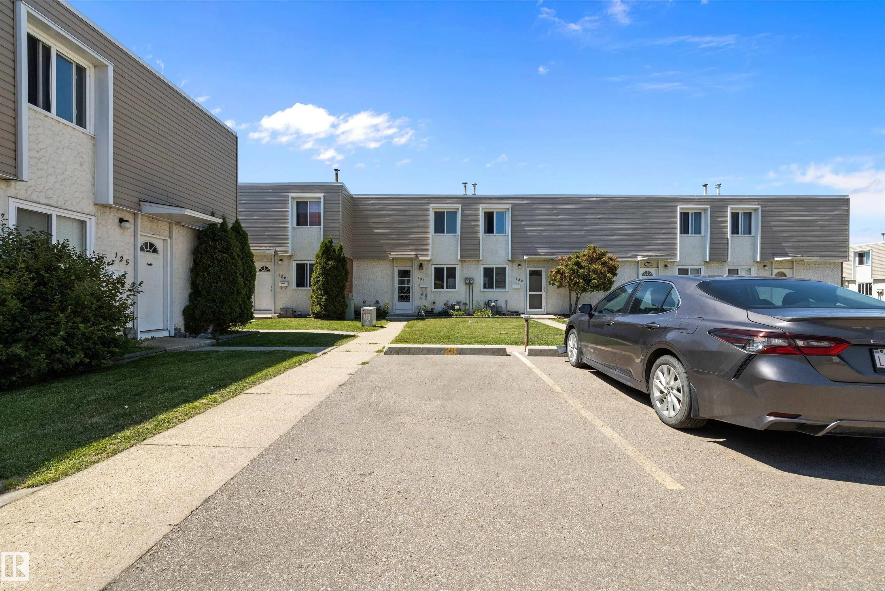 127 CORNELL Court
