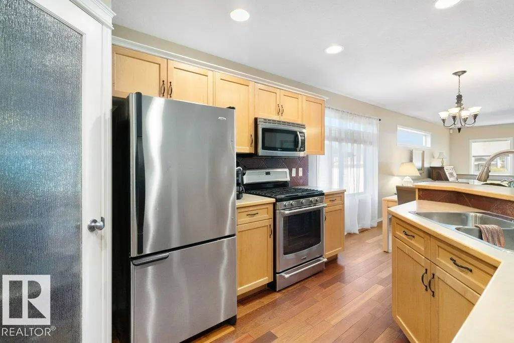 55 RIDGEHAVEN Crescent