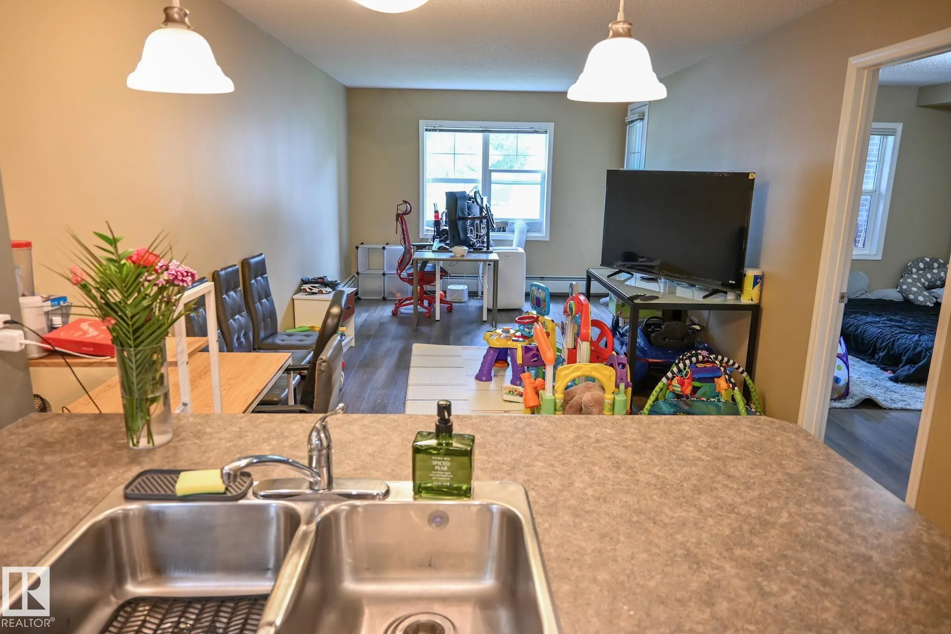 630 MCALLISTER Loop
