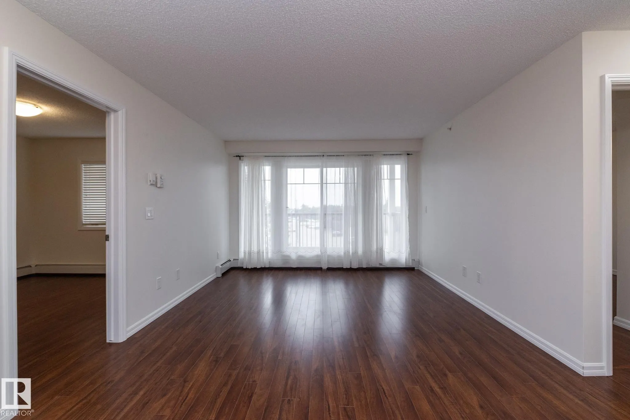 273 CHARLOTTE Way