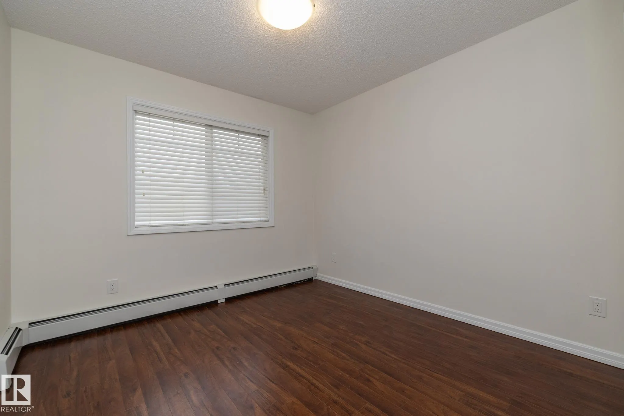 273 CHARLOTTE Way