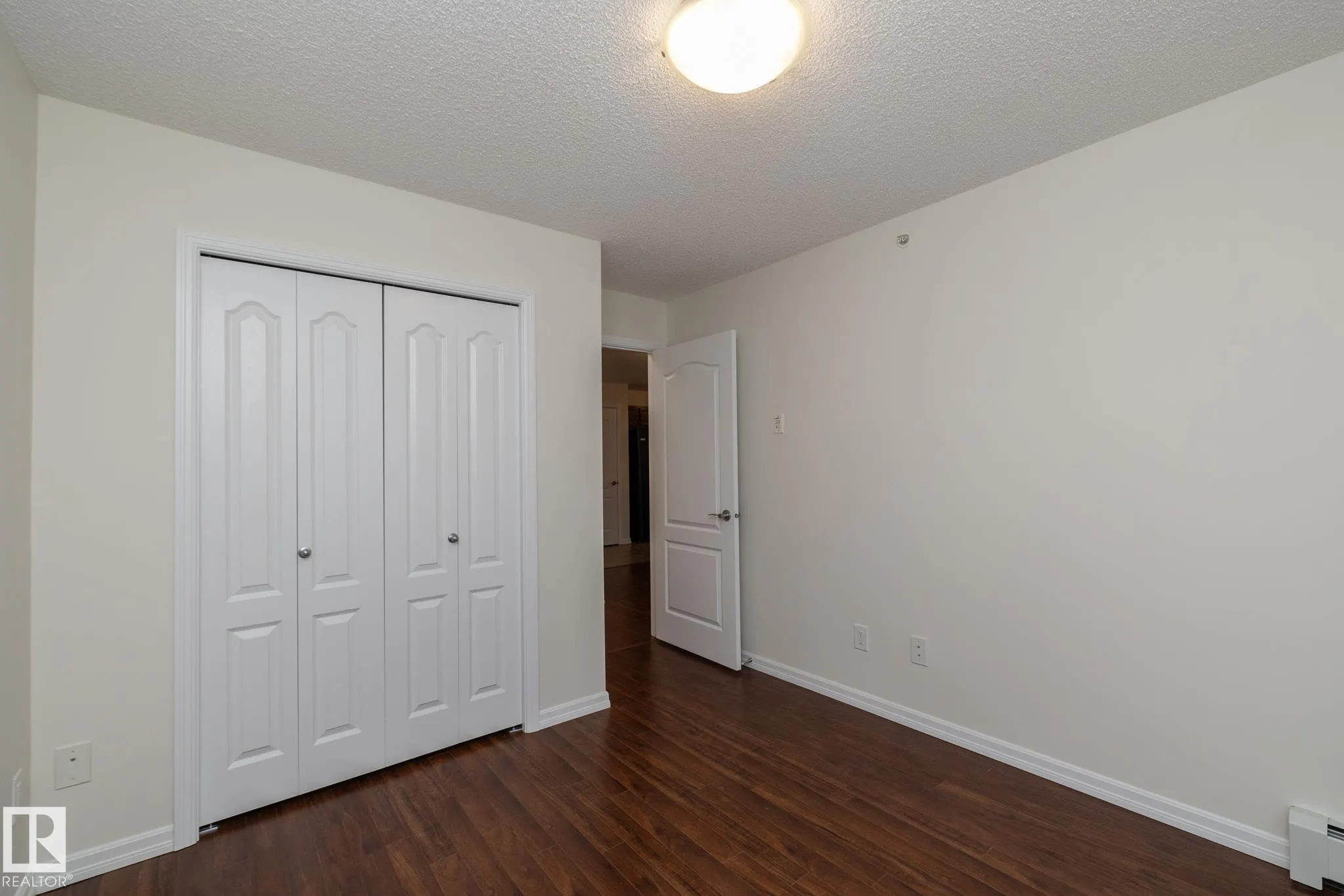273 CHARLOTTE Way