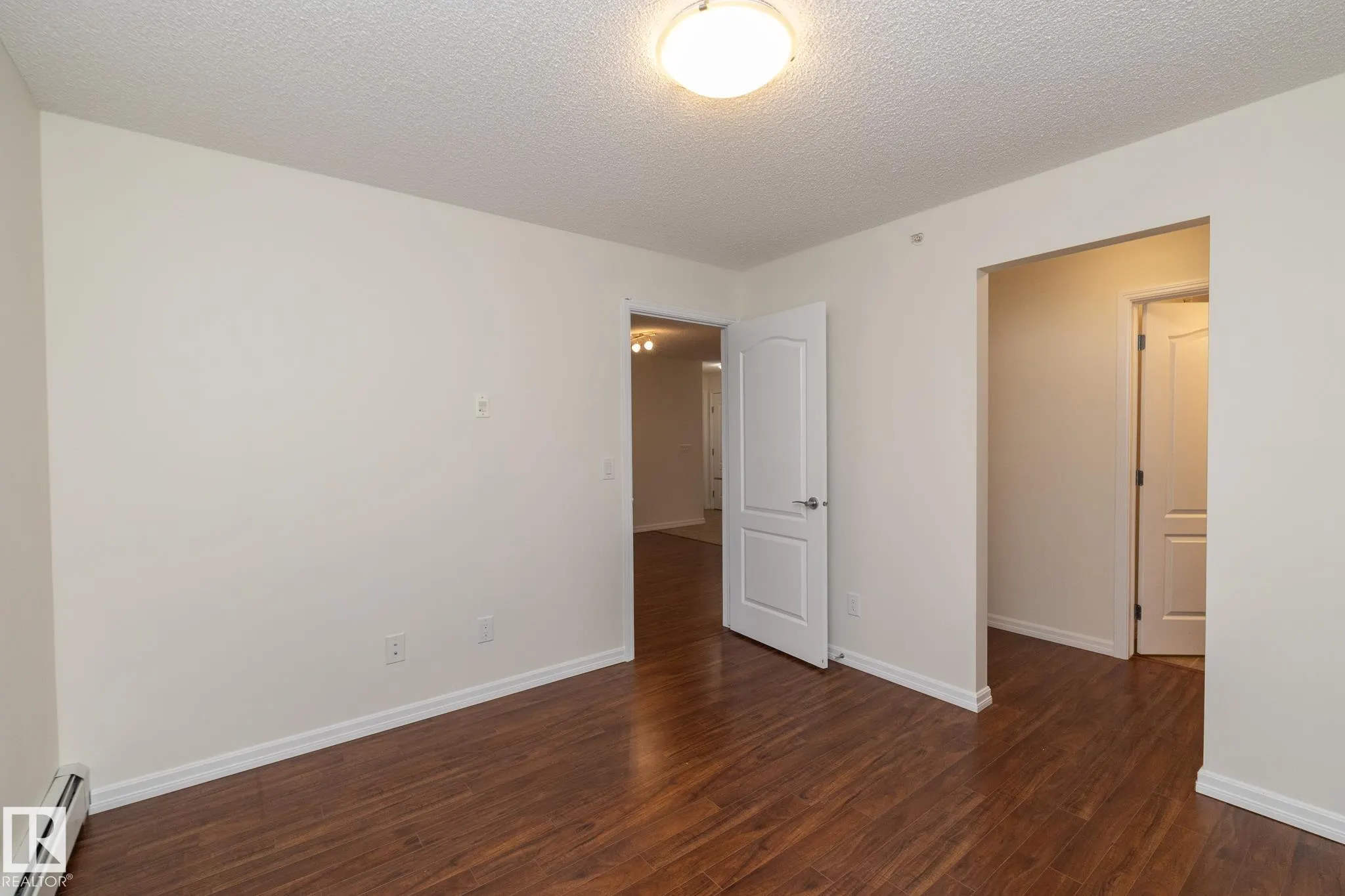 273 CHARLOTTE Way