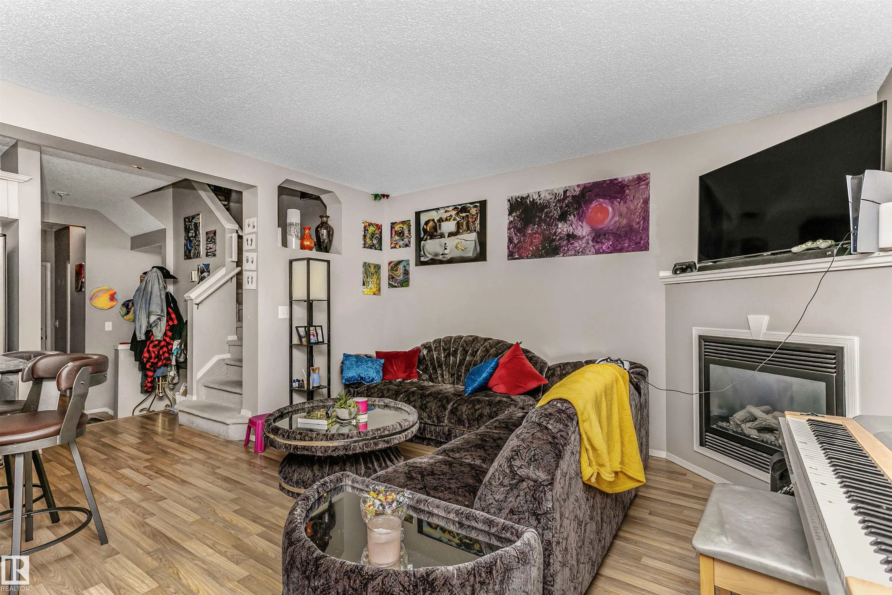 48 VENICE Boulevard