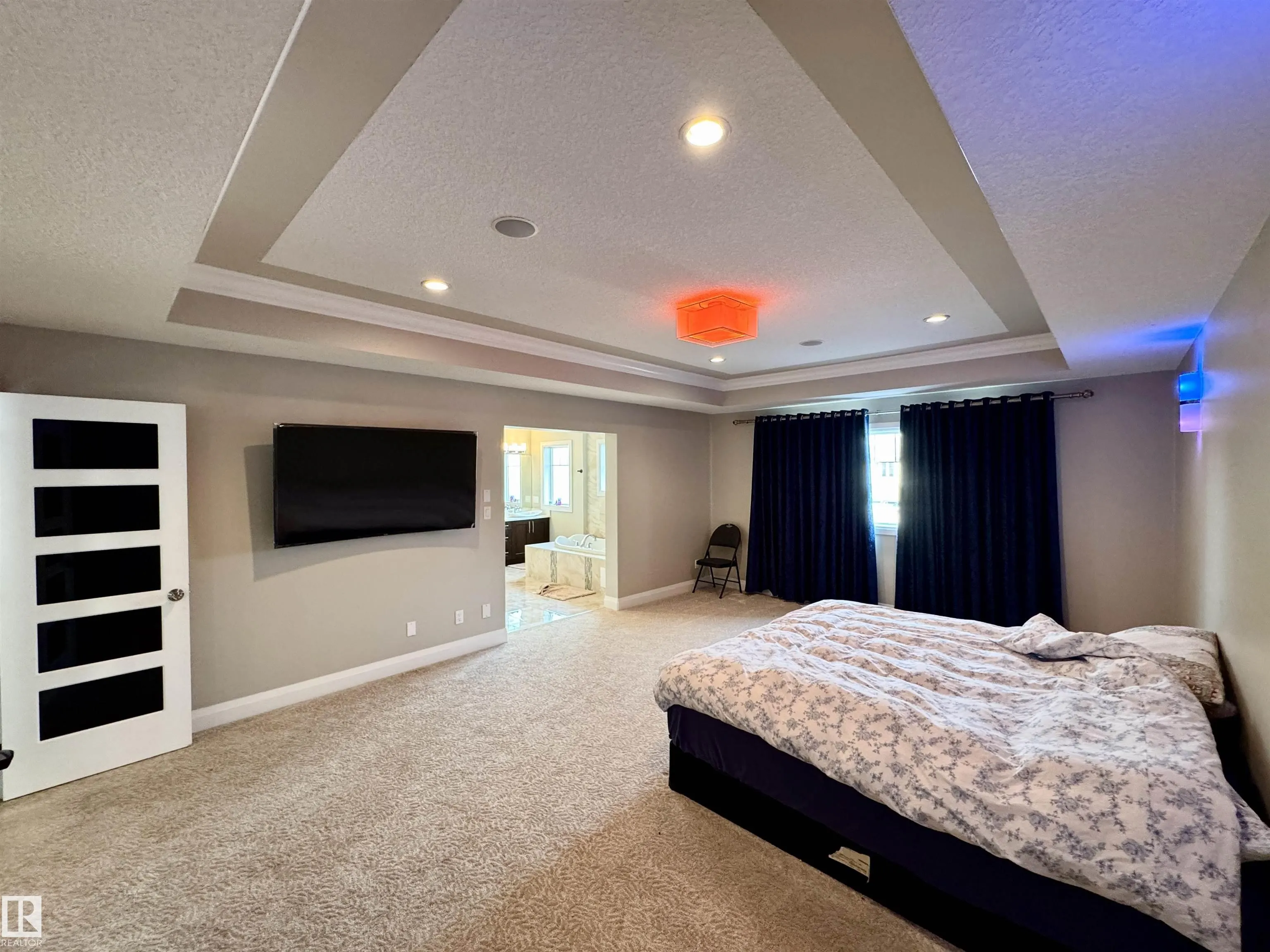 1328 ADAMSON Drive