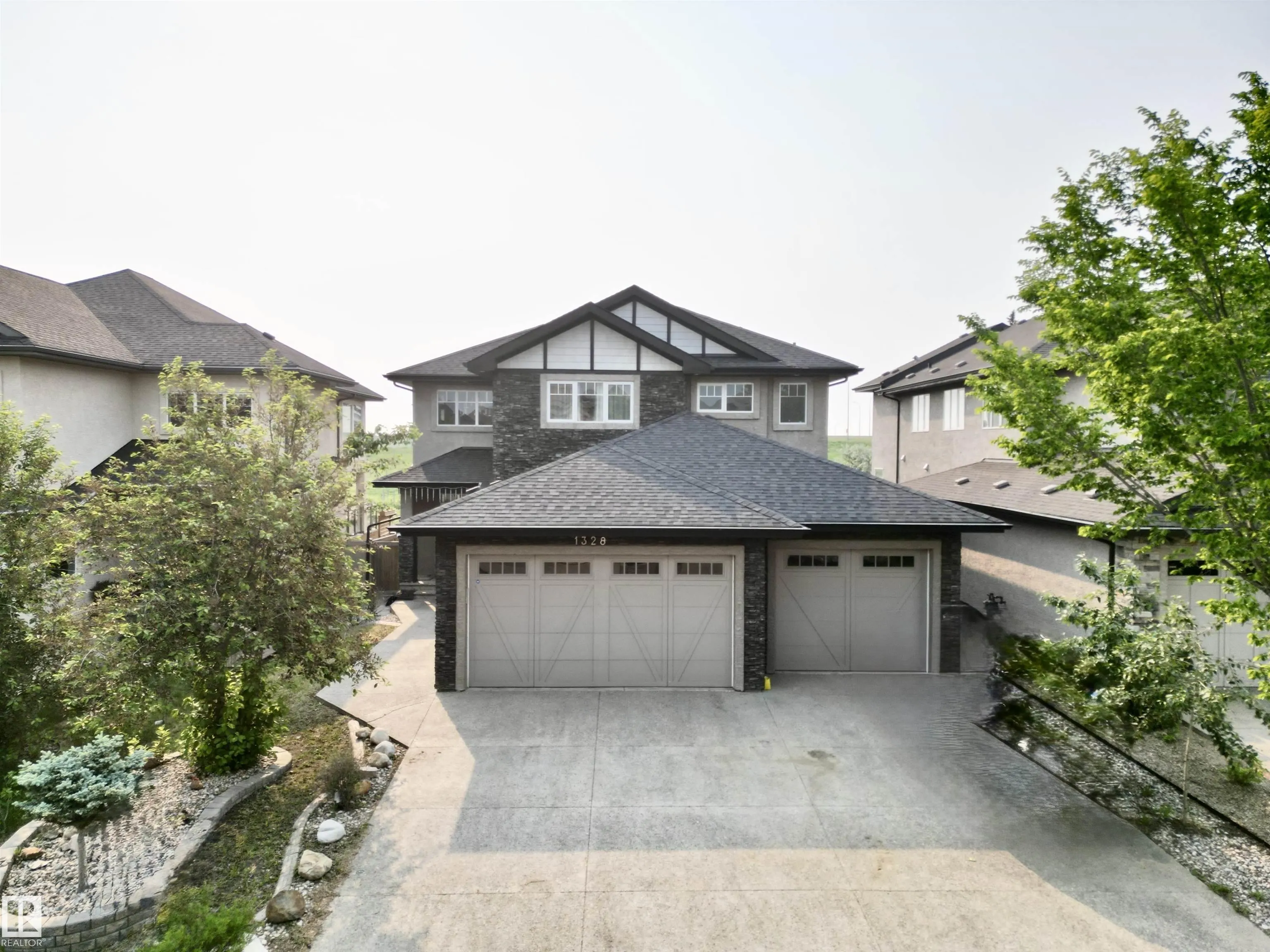 1328 ADAMSON Drive
