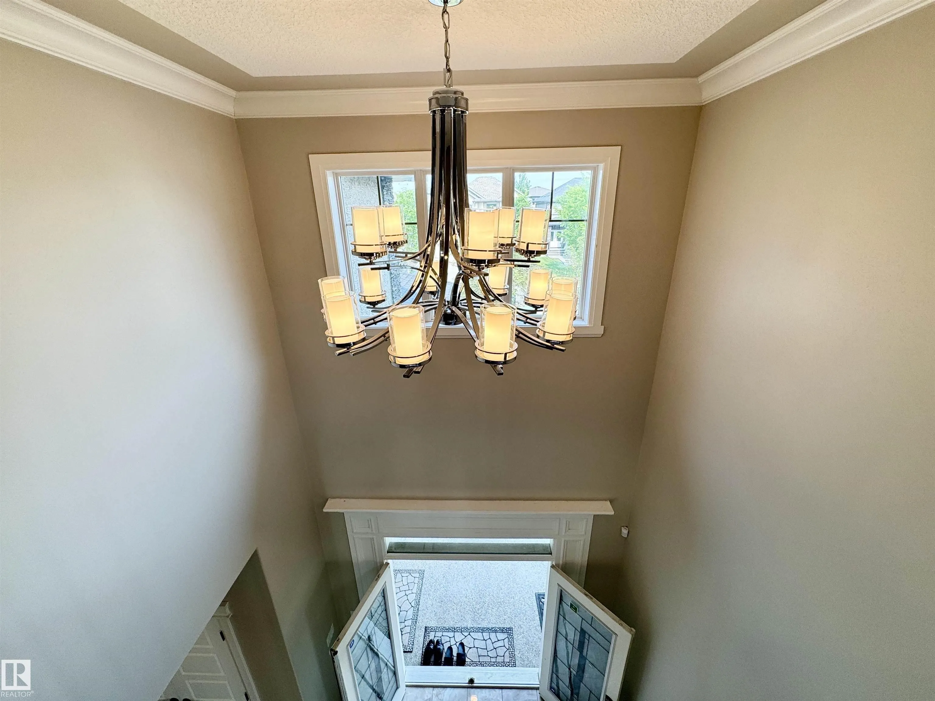 1328 ADAMSON Drive