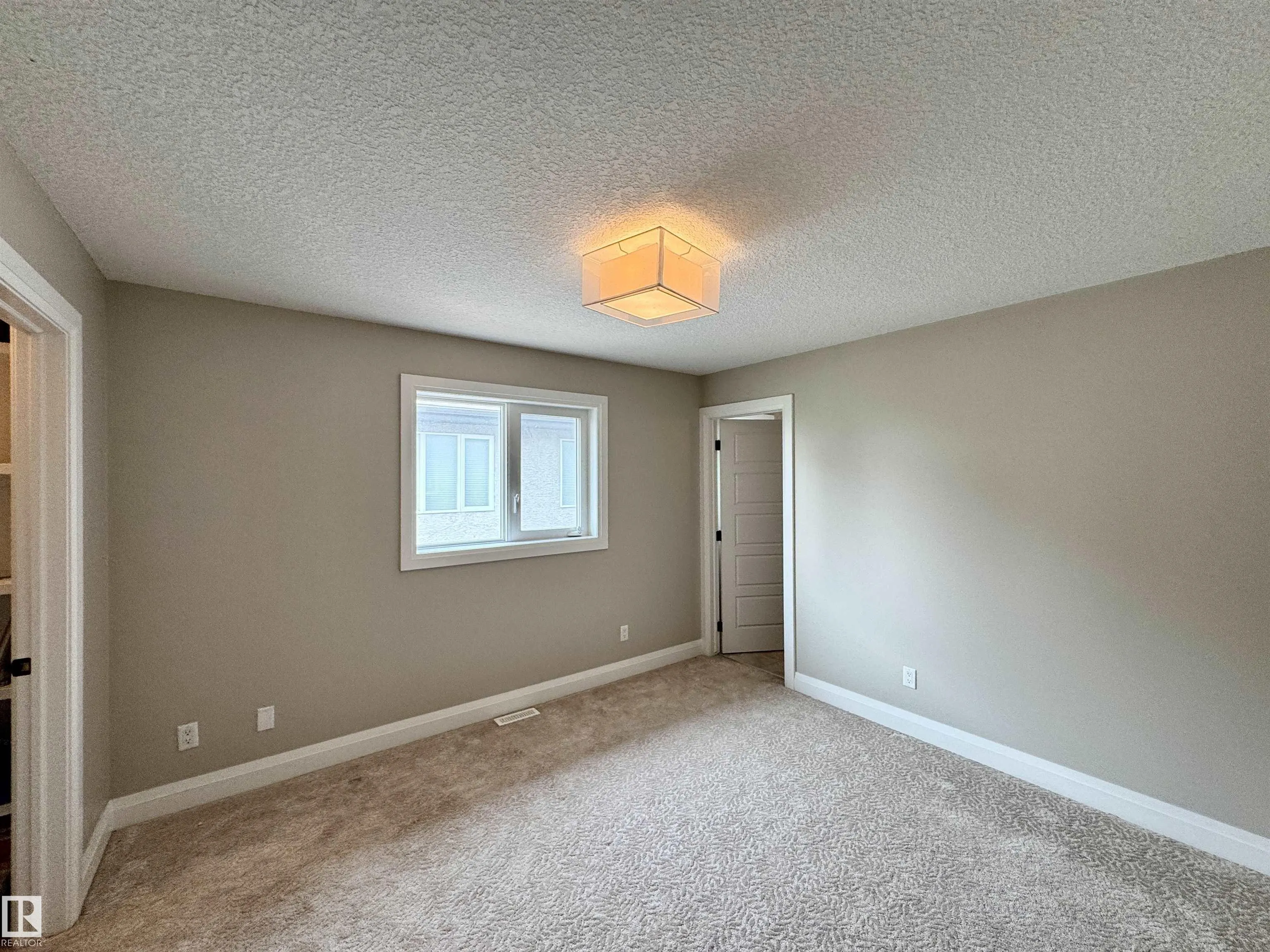 1328 ADAMSON Drive