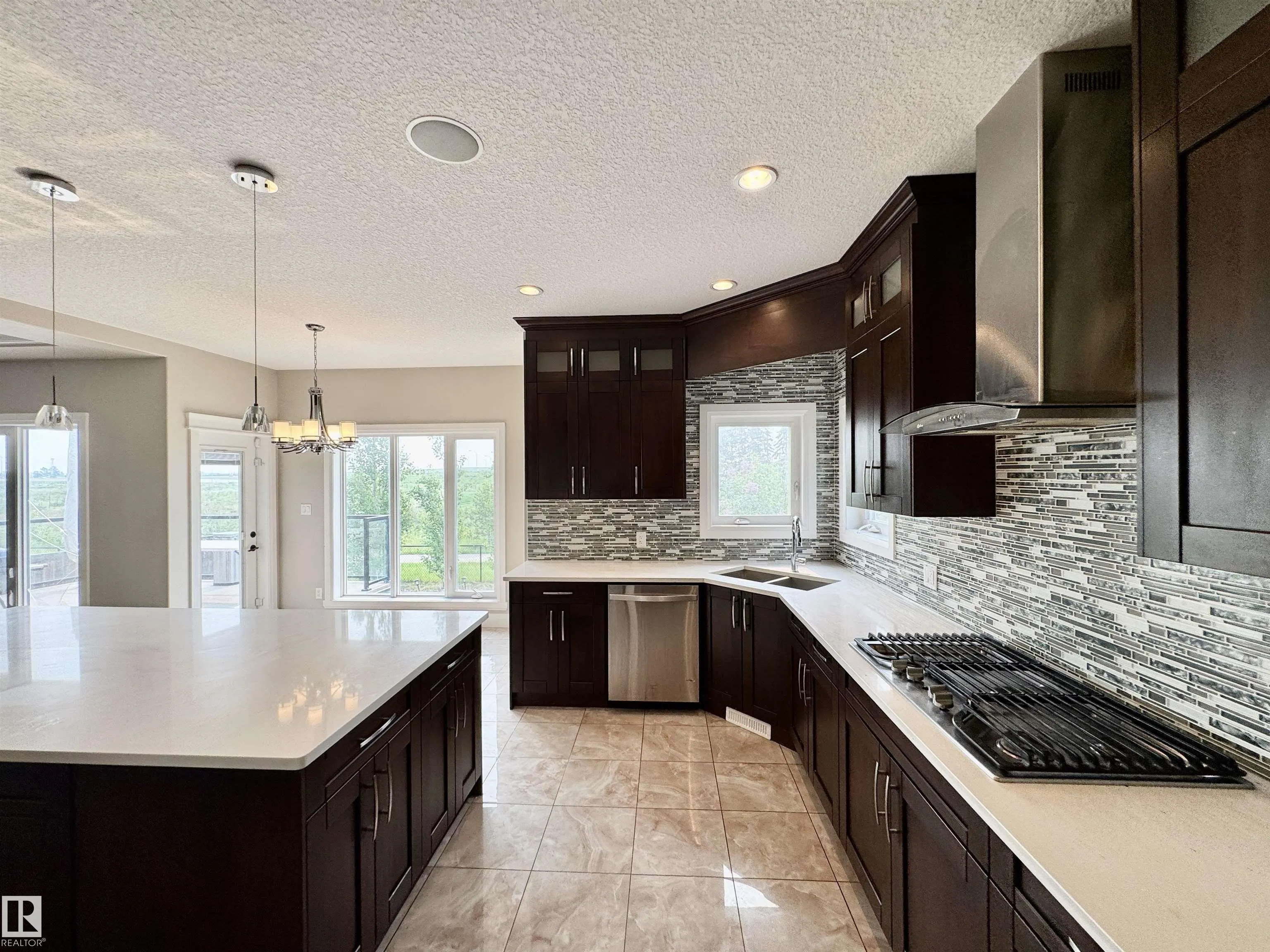 1328 ADAMSON Drive