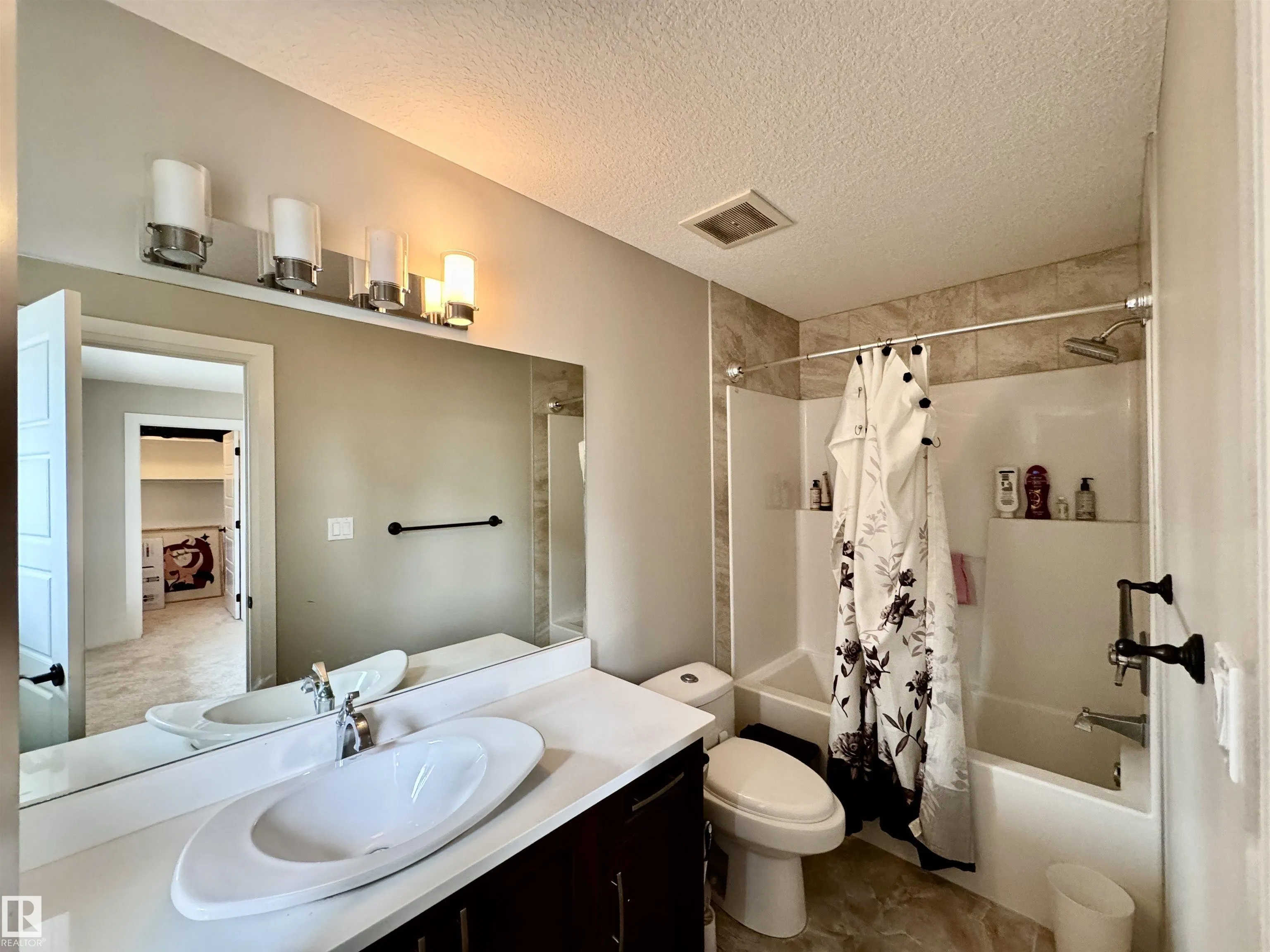 1328 ADAMSON Drive