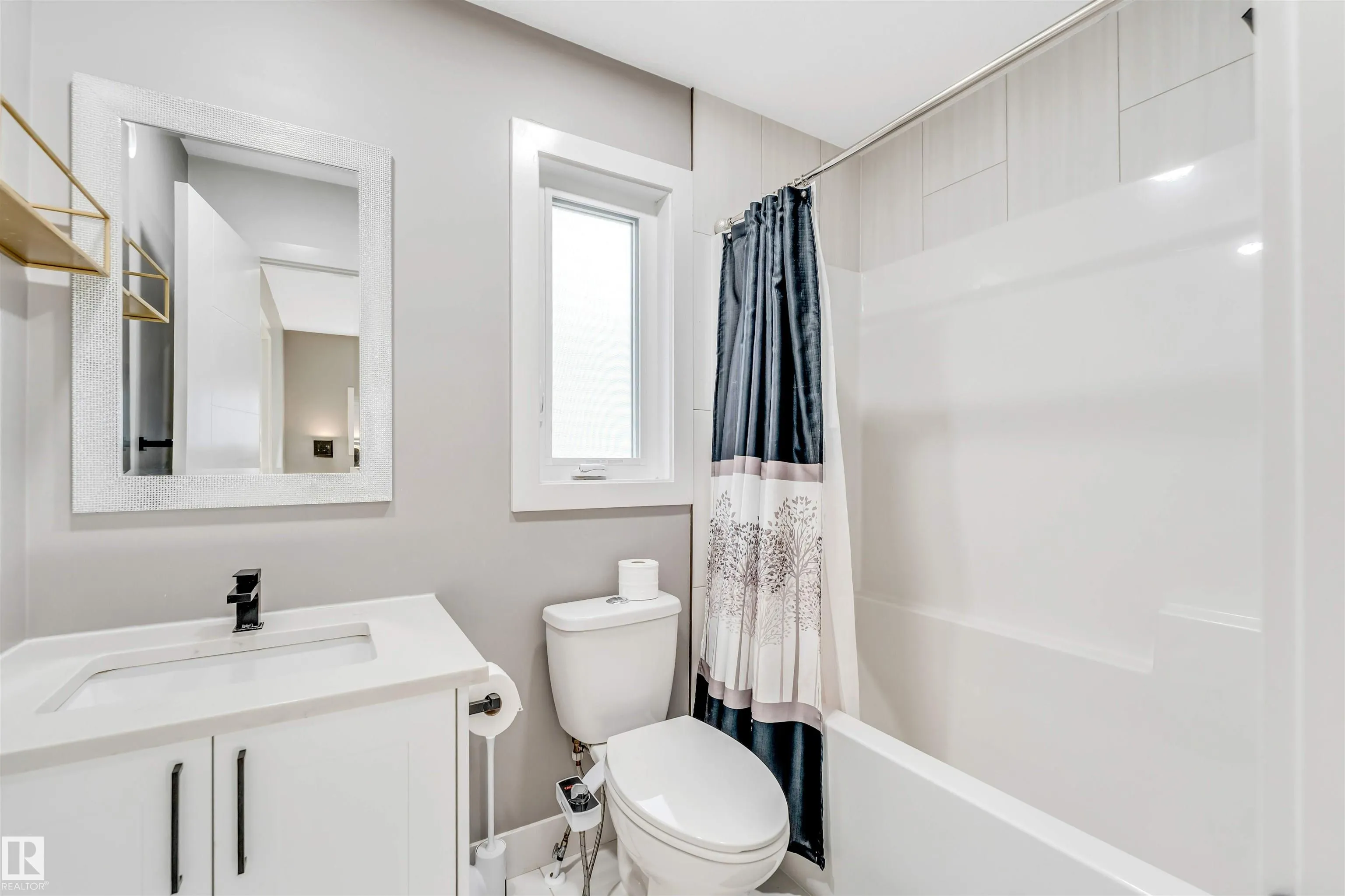 576 Glenridding Ravine Dr