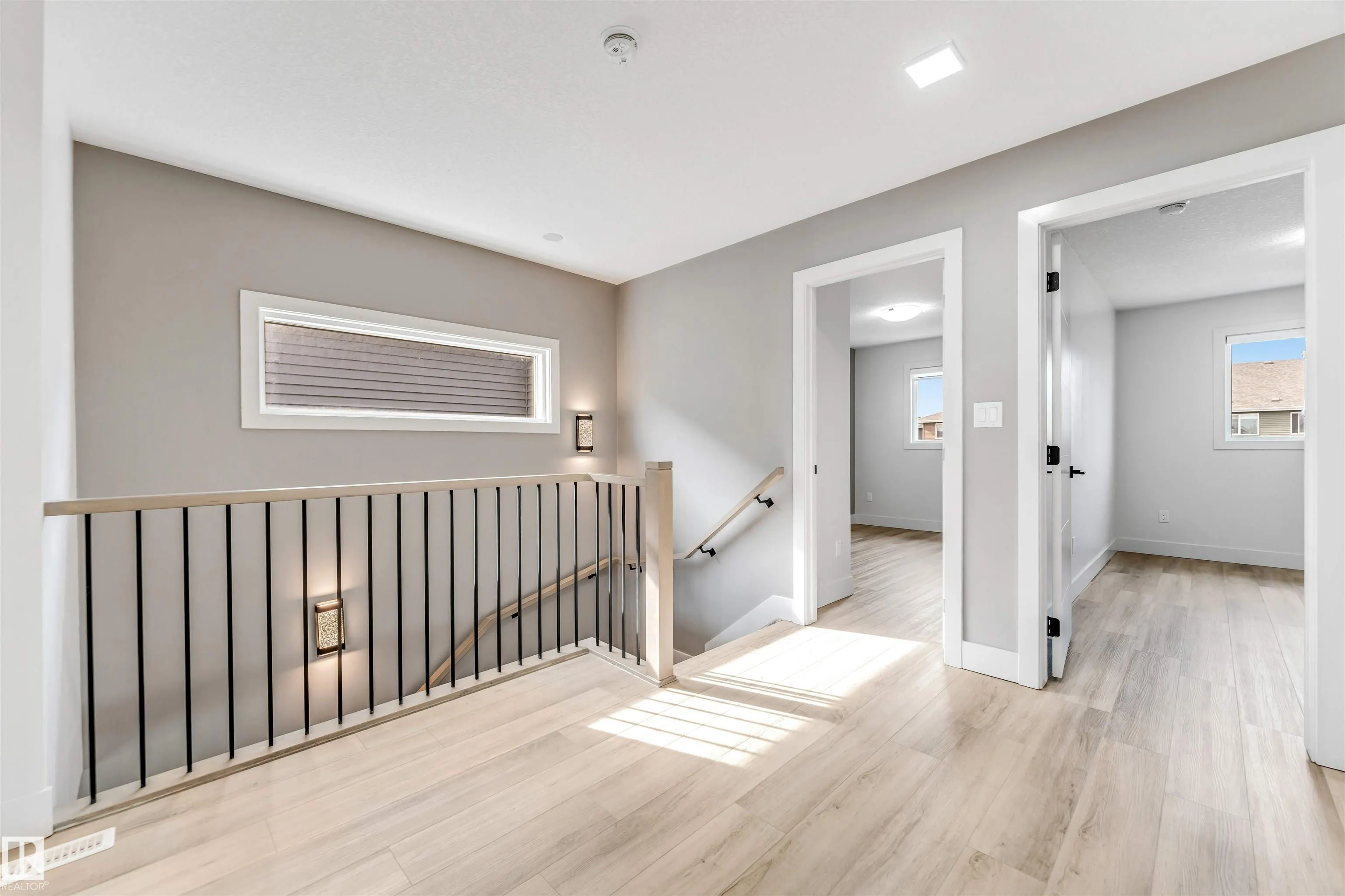576 Glenridding Ravine Dr