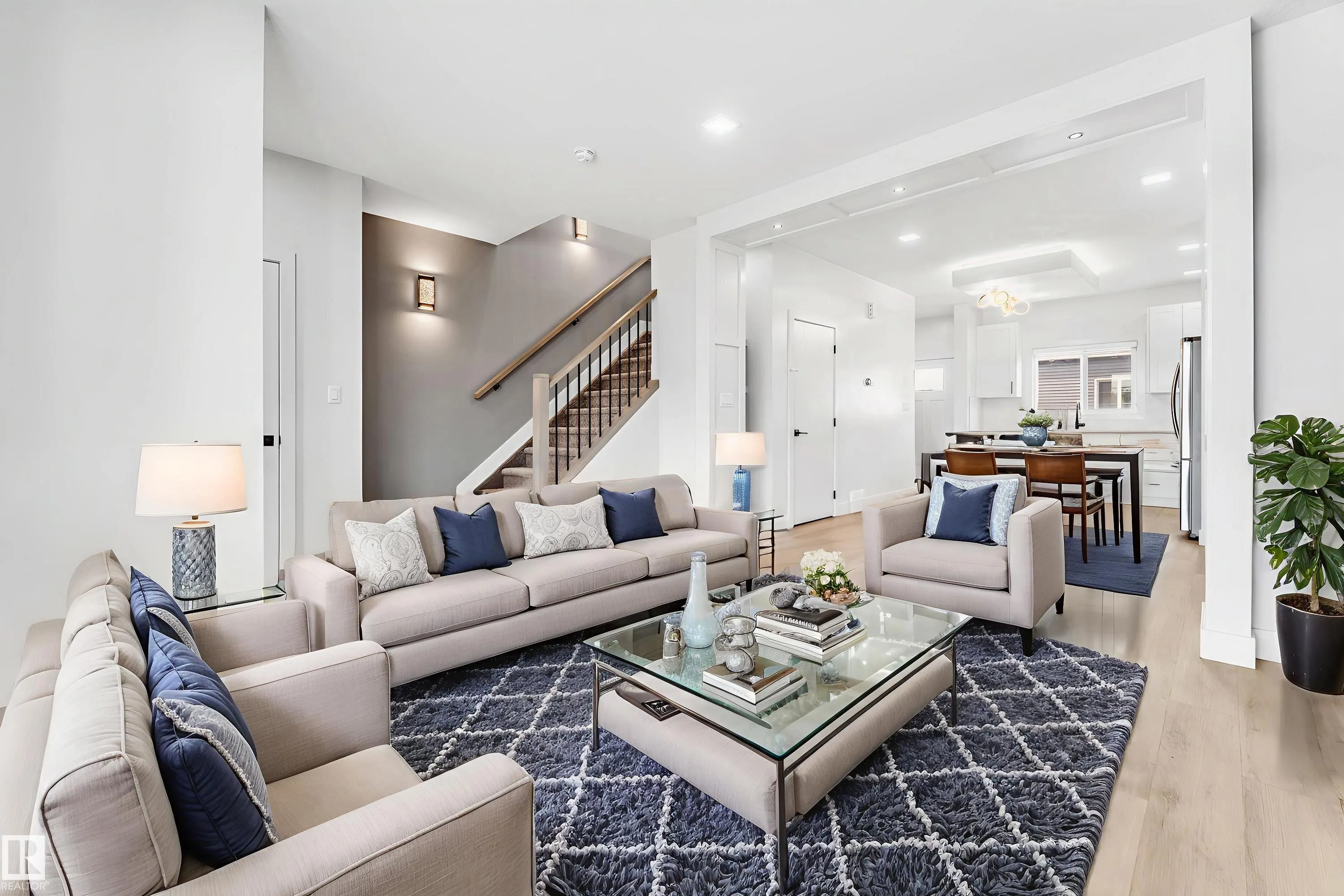 576 Glenridding Ravine Dr