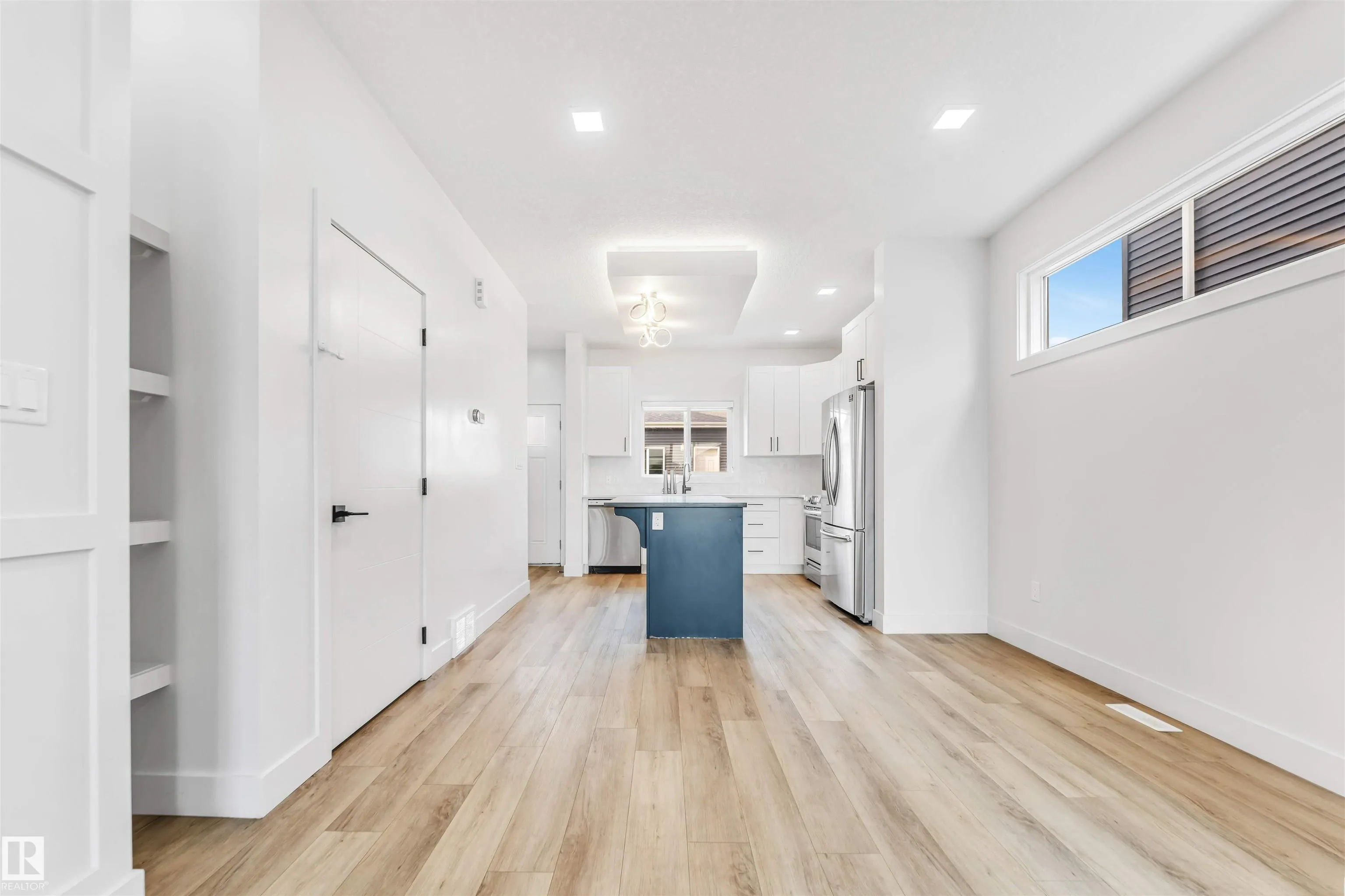576 Glenridding Ravine Dr