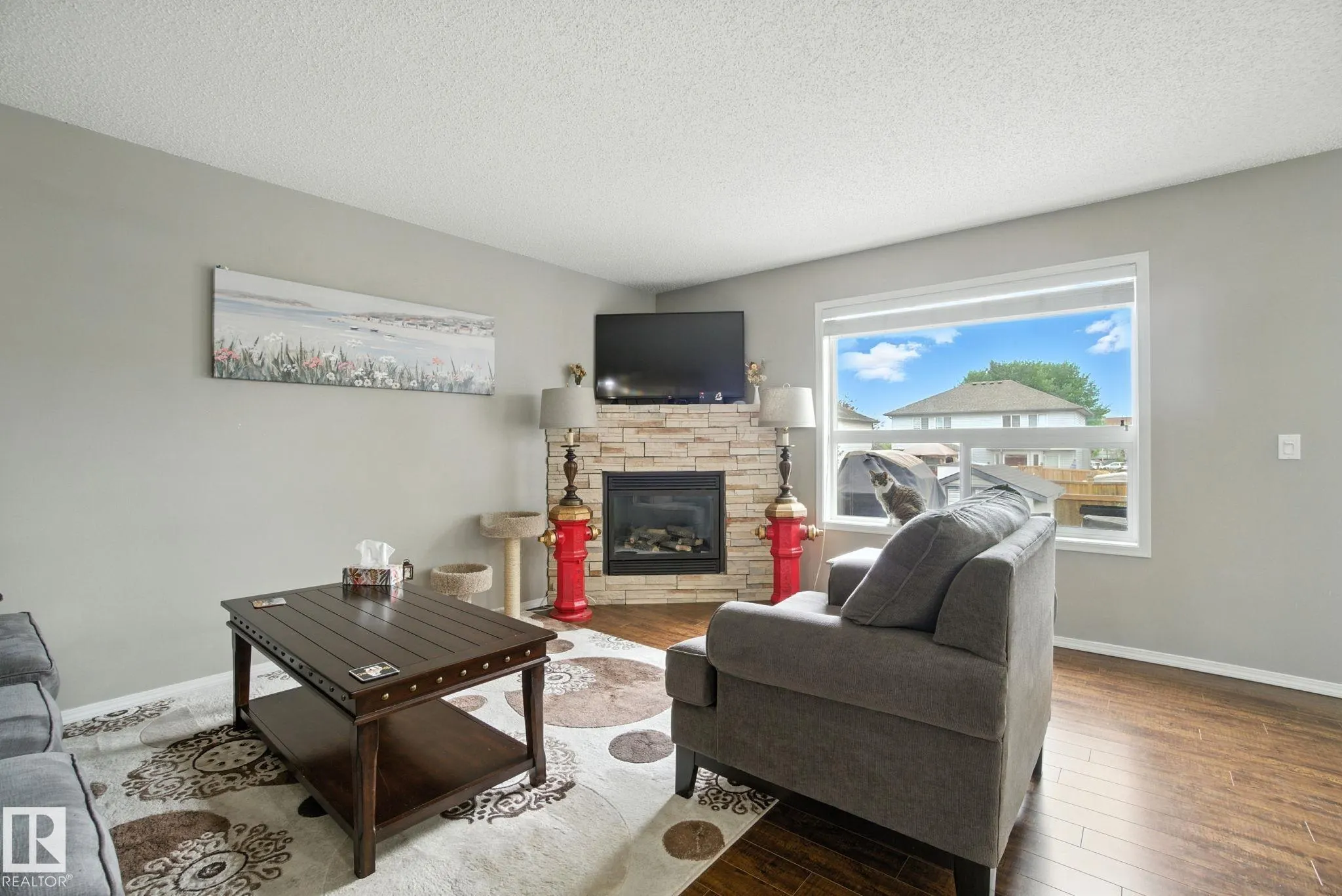 15 CARLYLE Crescent