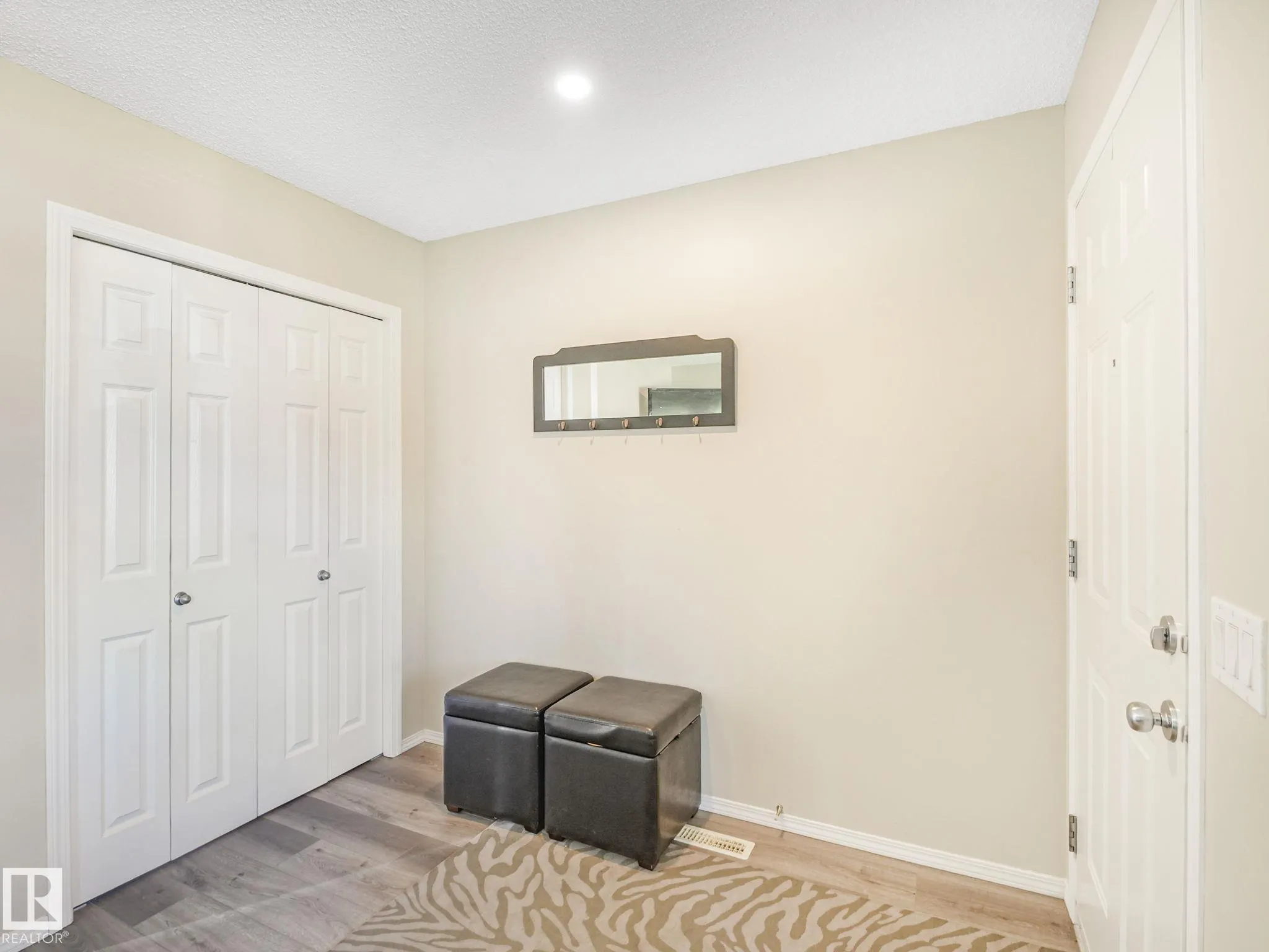 336 BOTHWELL Drive