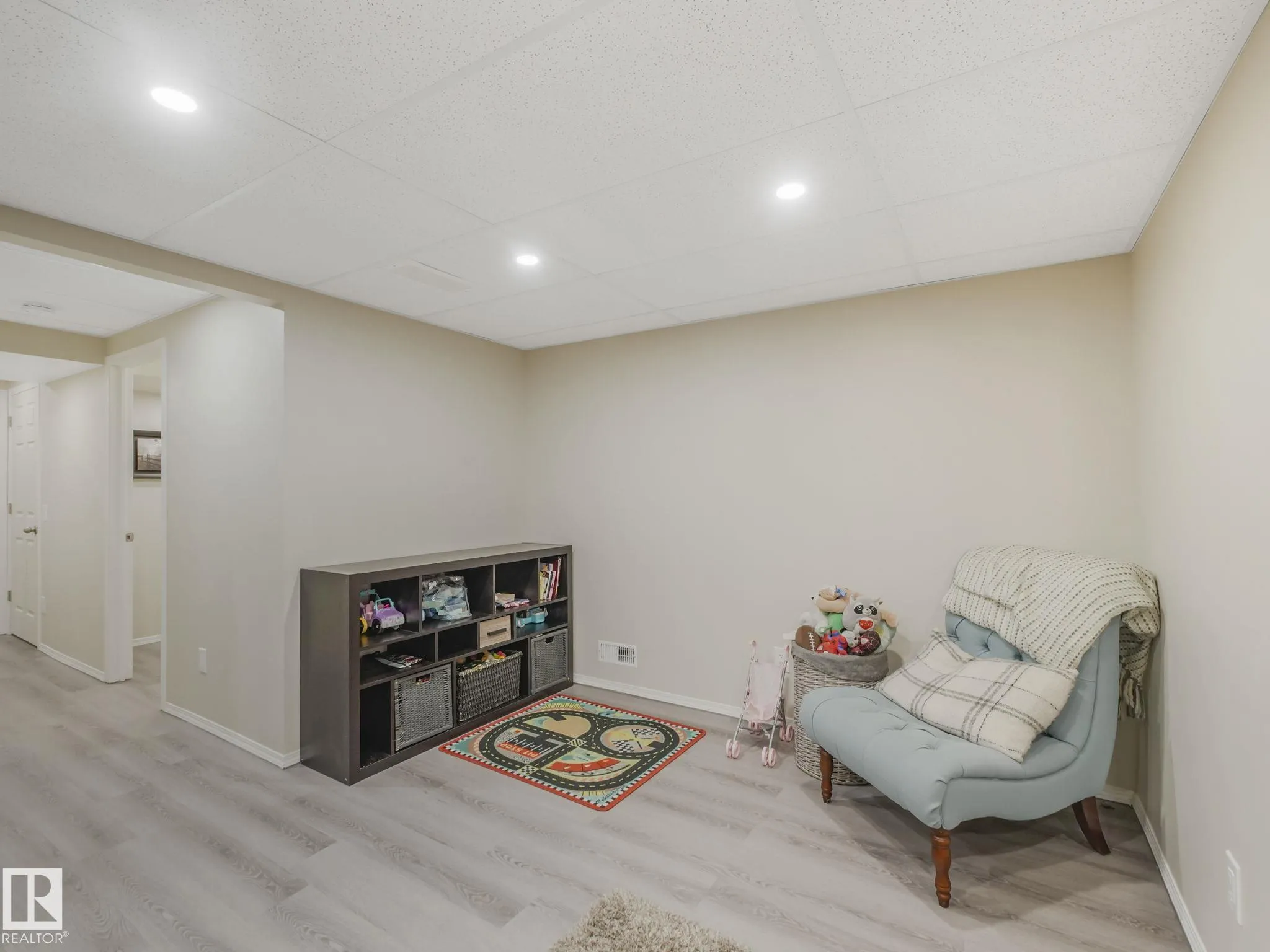 336 BOTHWELL Drive