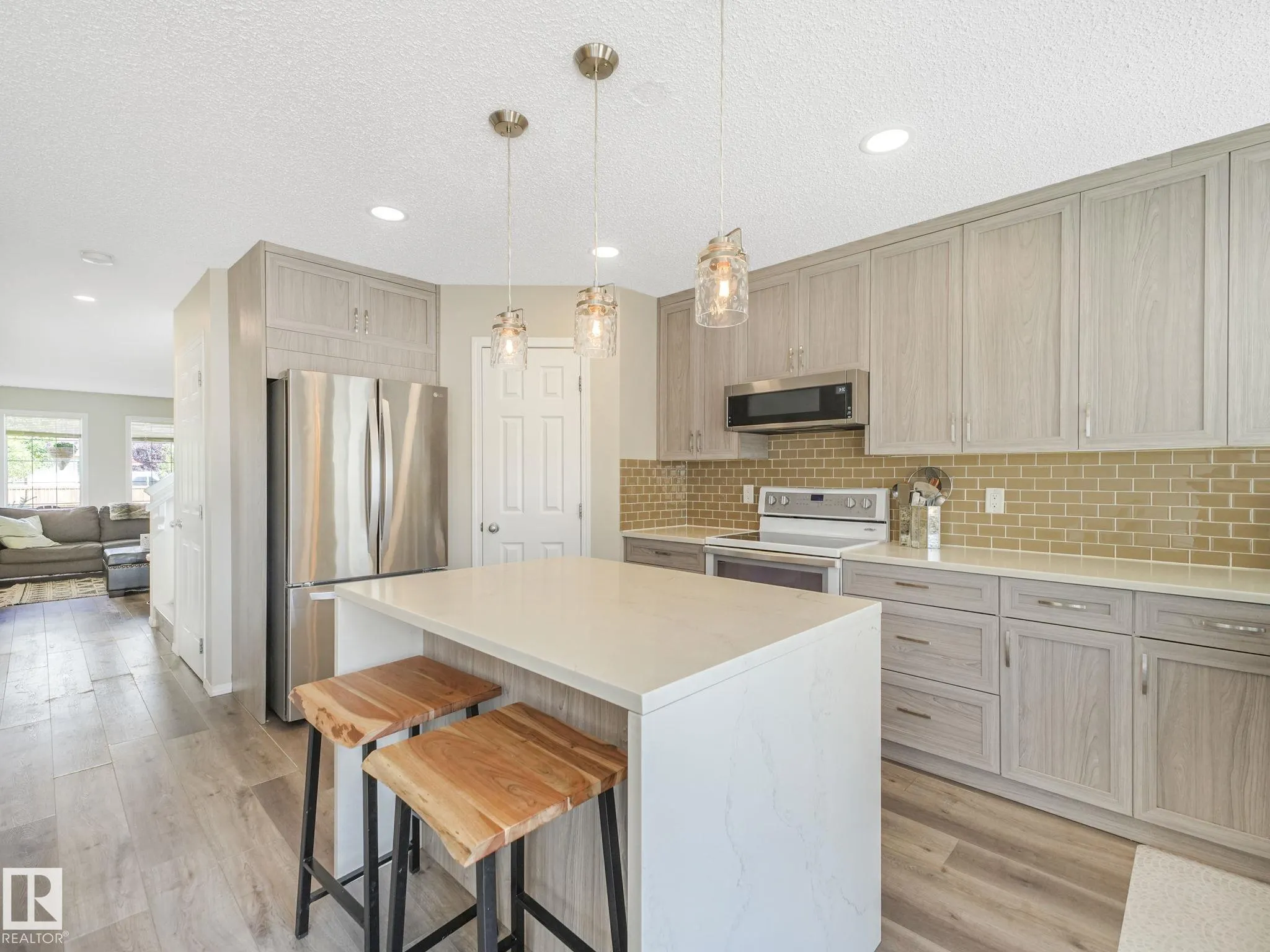 336 BOTHWELL Drive