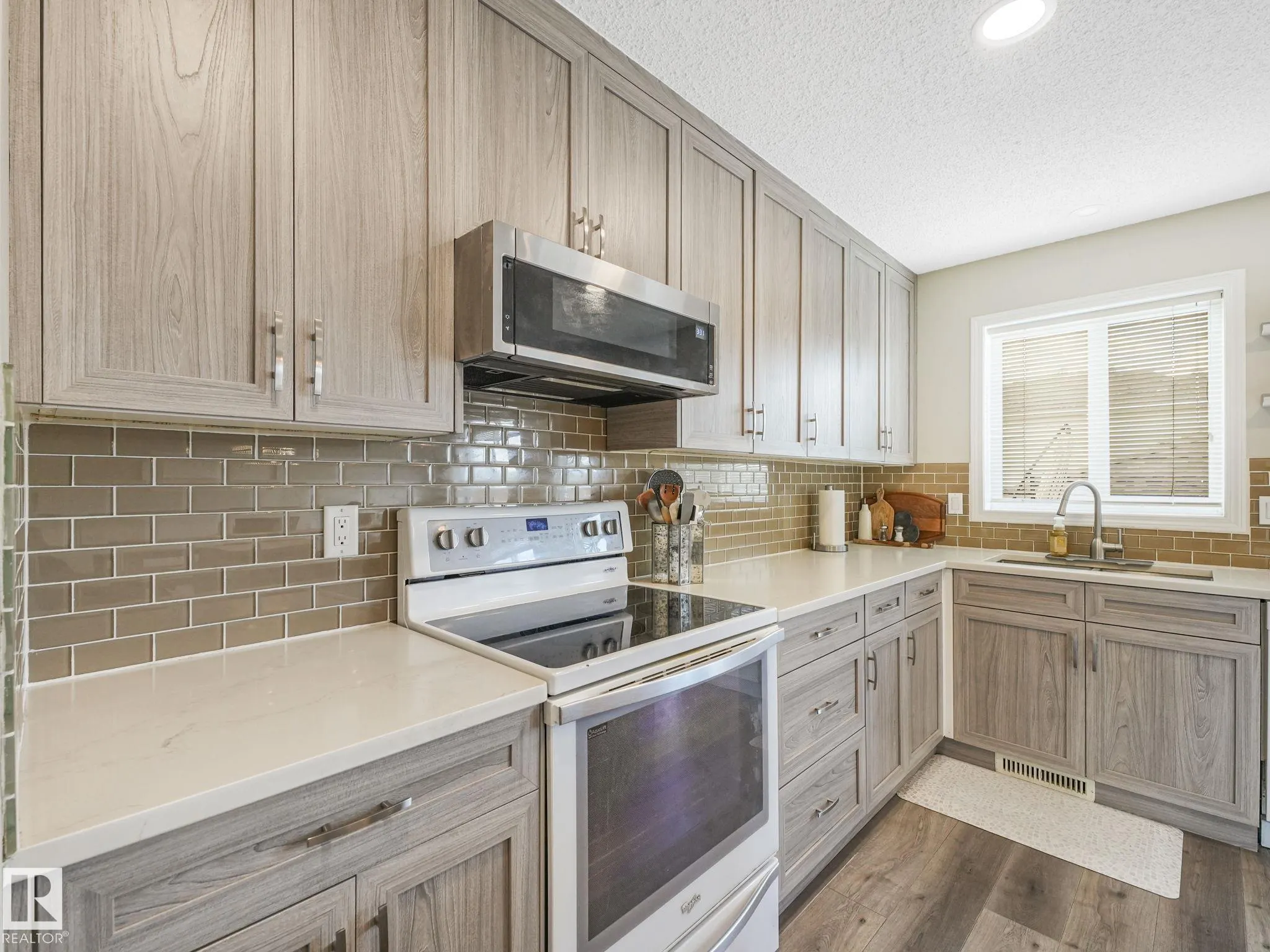 336 BOTHWELL Drive
