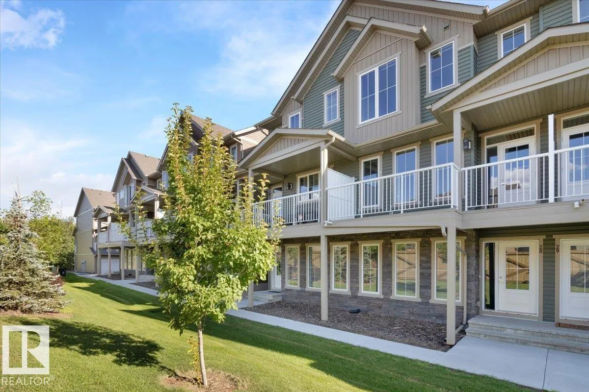 1051 Graydon Hill BV