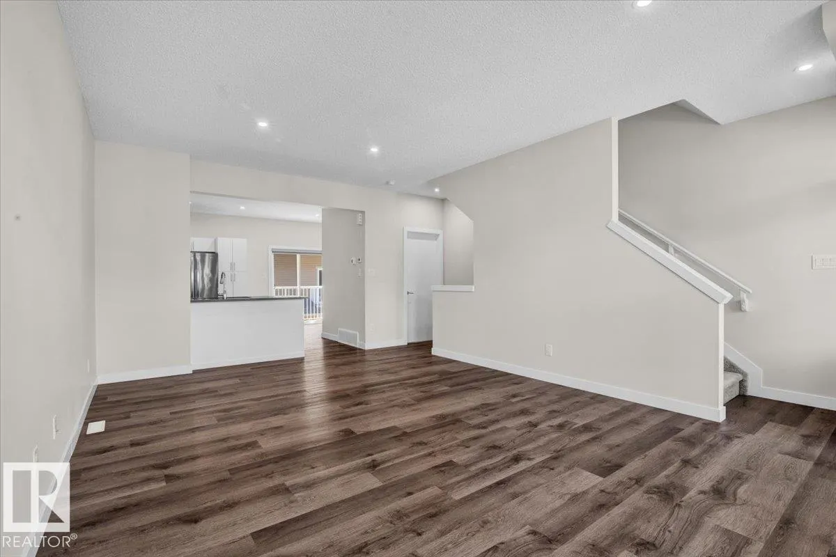 1051 Graydon Hill BV
