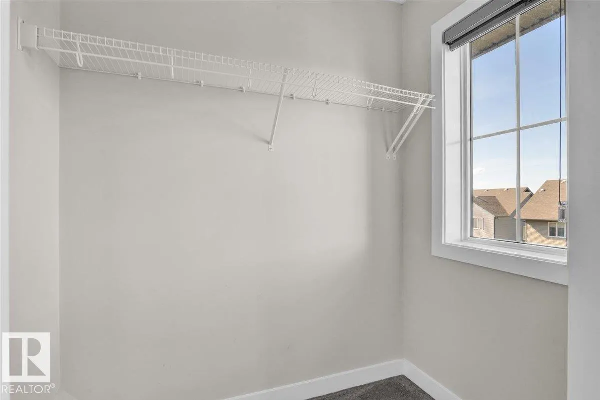 1051 Graydon Hill BV
