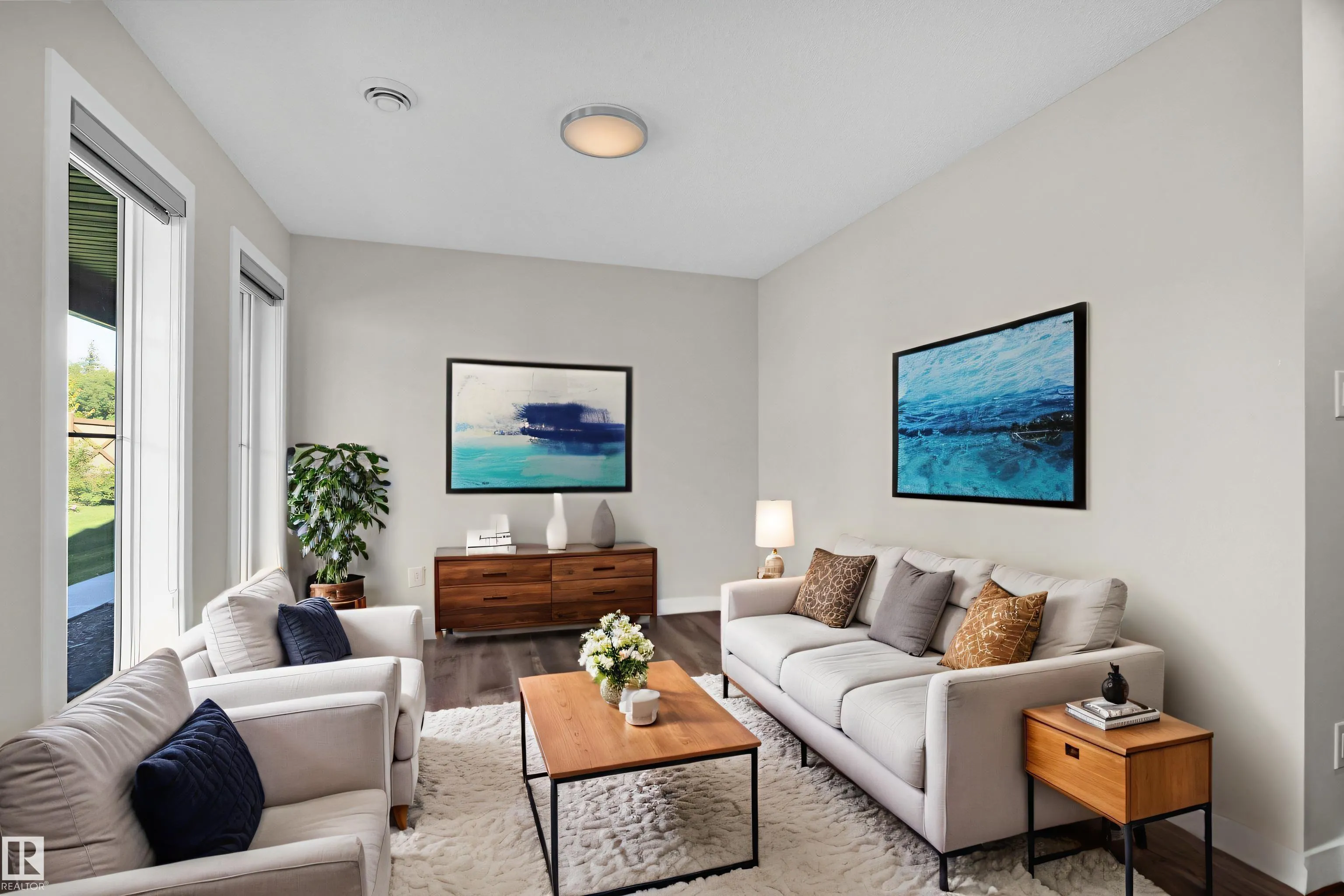 1051 Graydon Hill BV