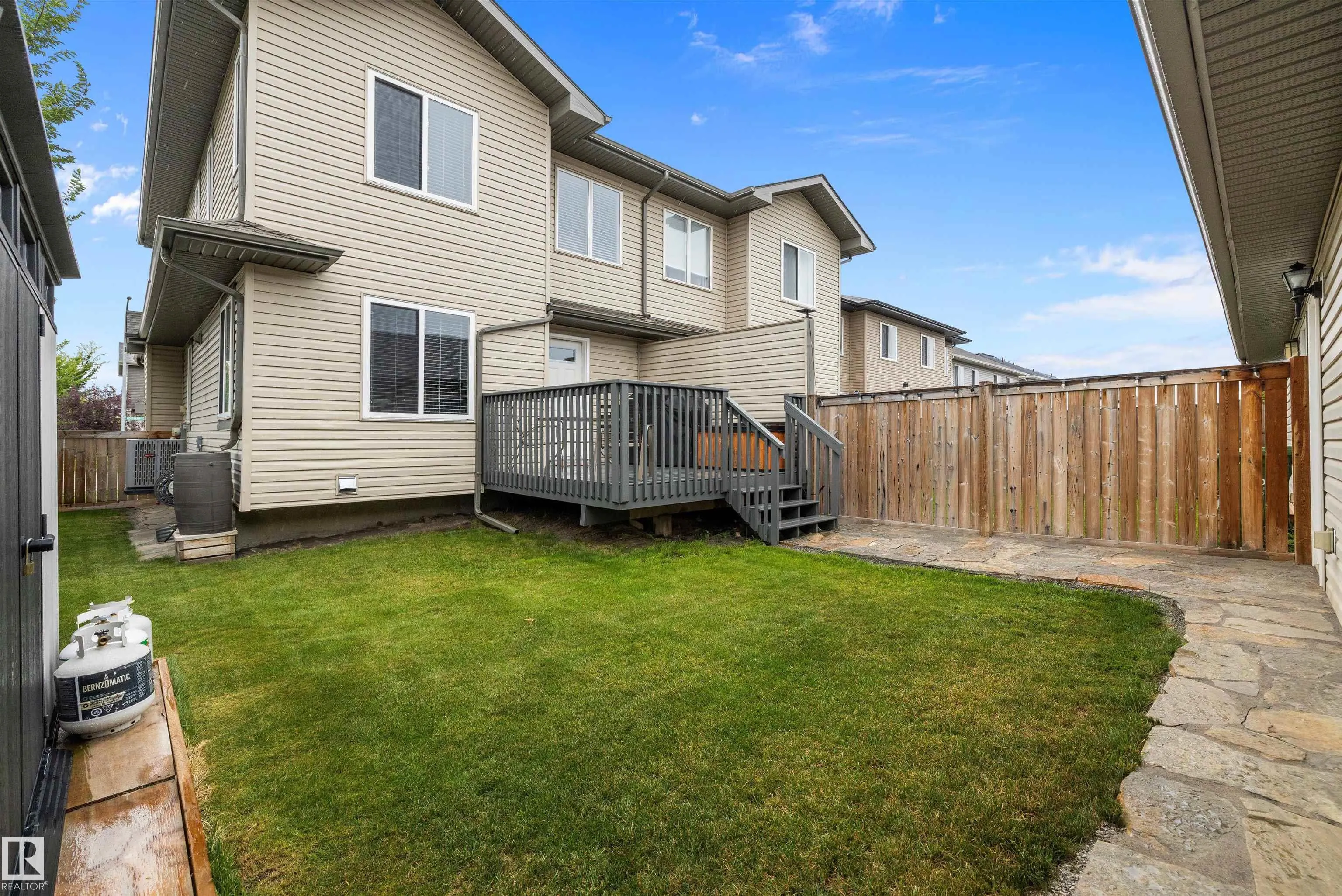 2 Roseberry Lane