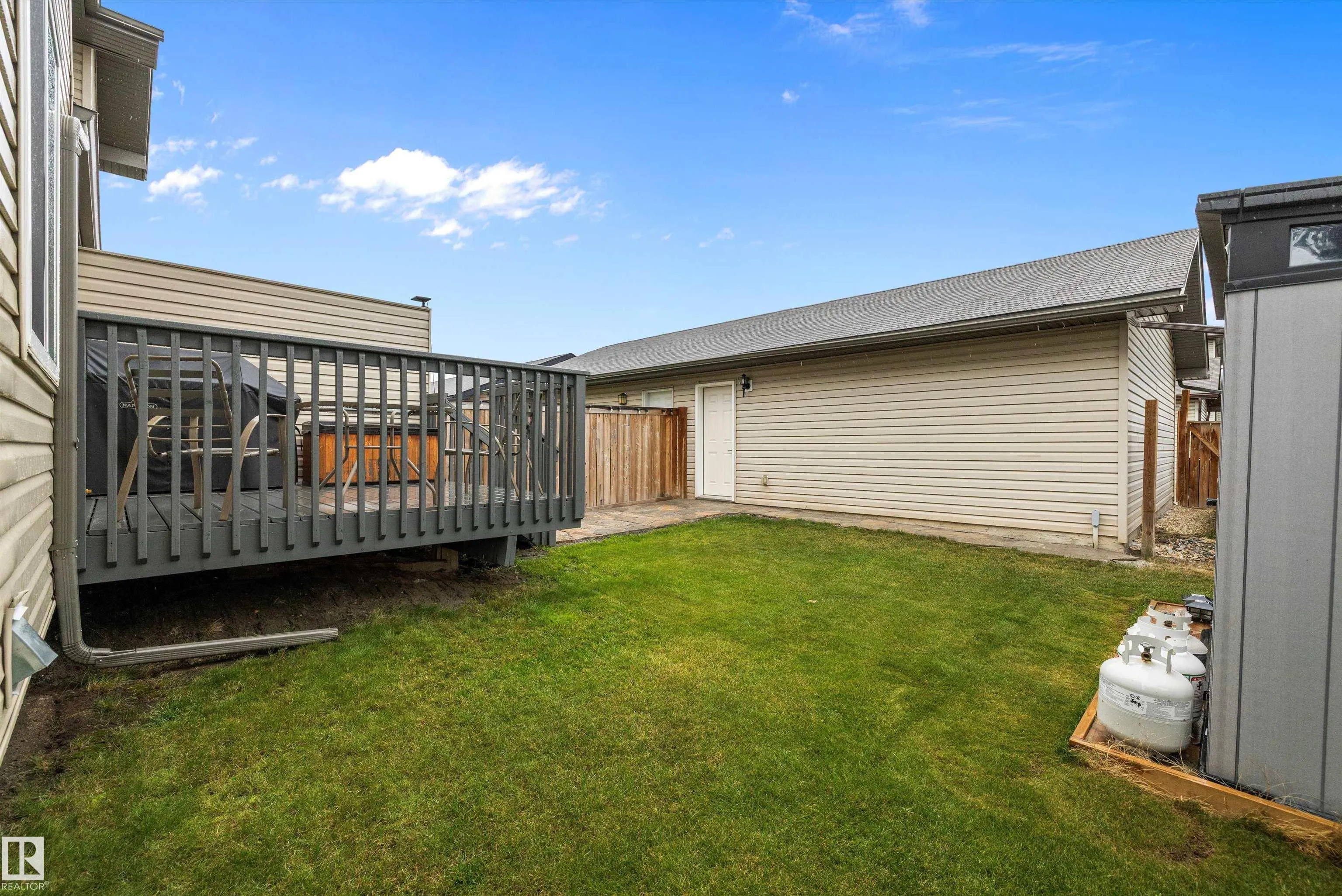 2 Roseberry Lane