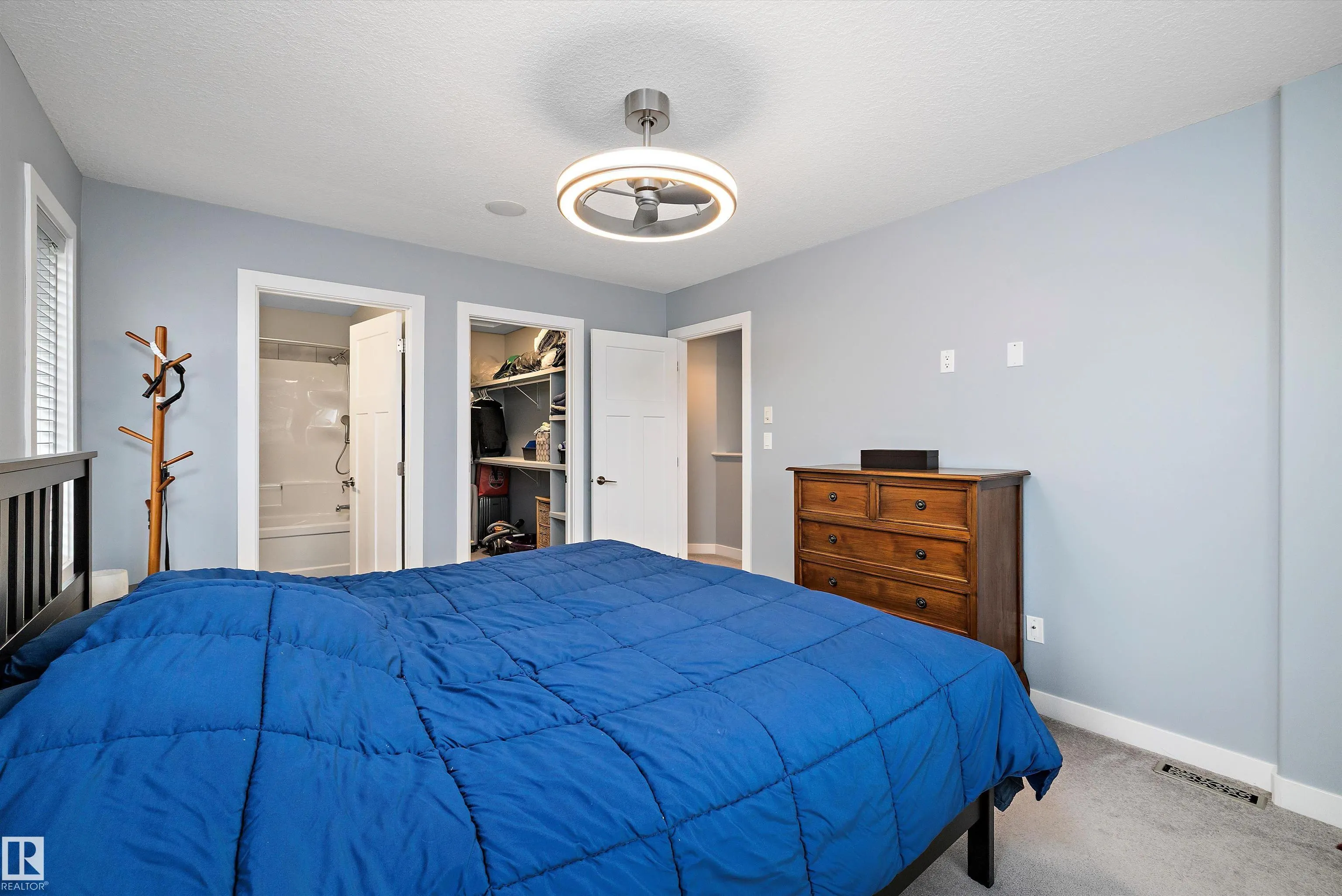 2 Roseberry Lane