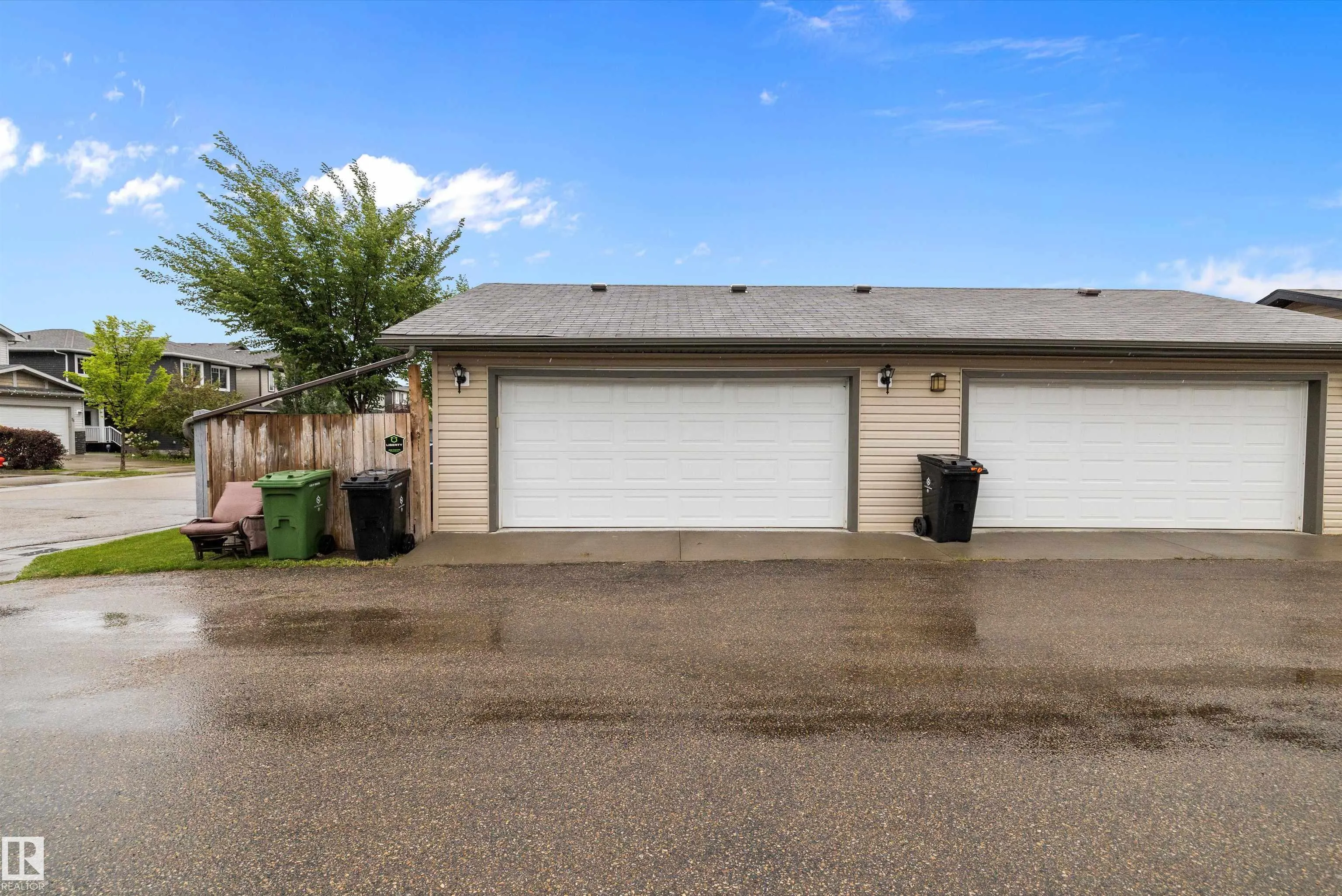 2 Roseberry Lane