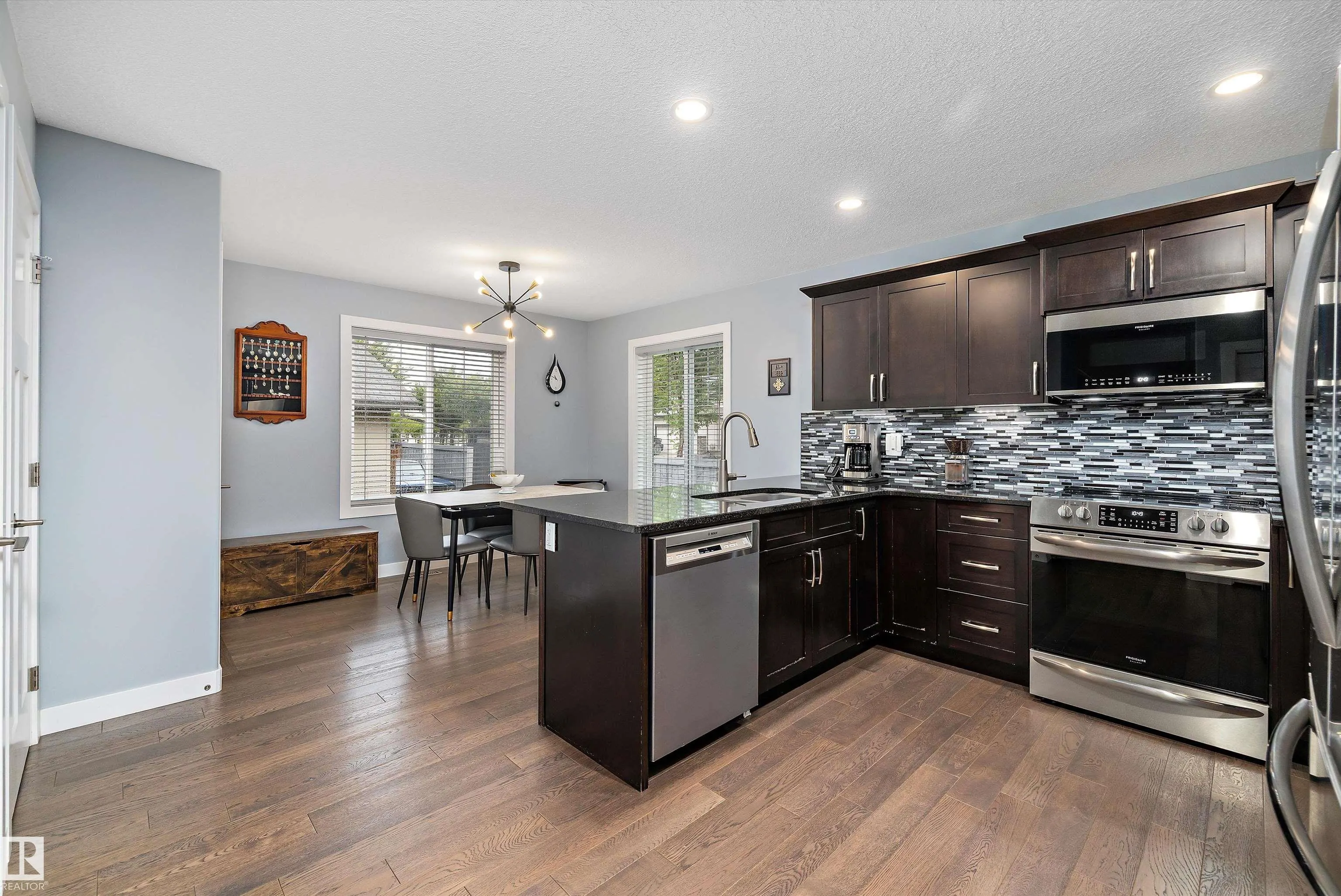 2 Roseberry Lane
