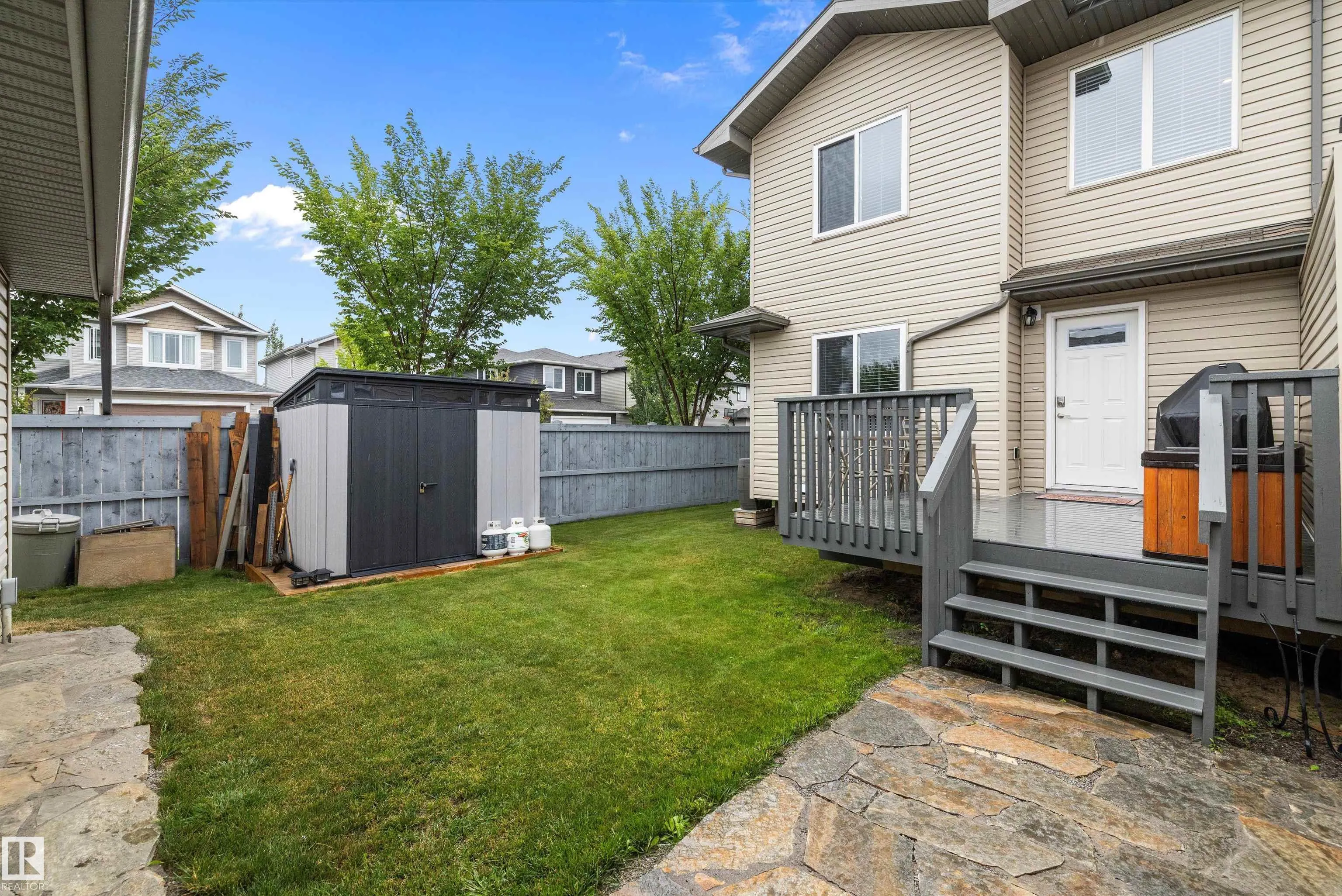 2 Roseberry Lane