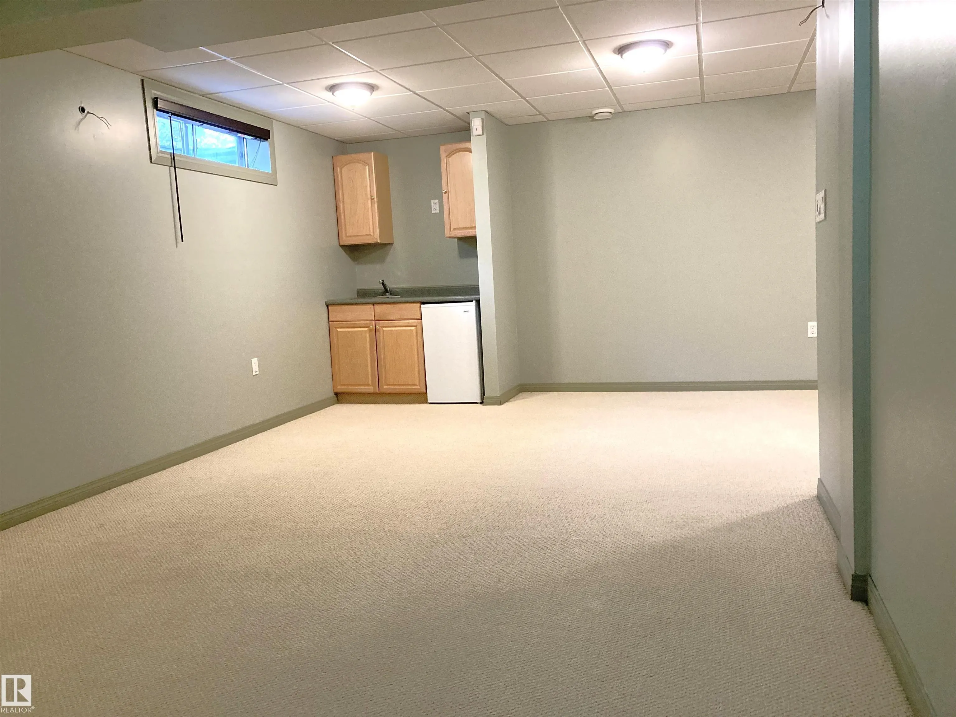 47 LILAC Crescent